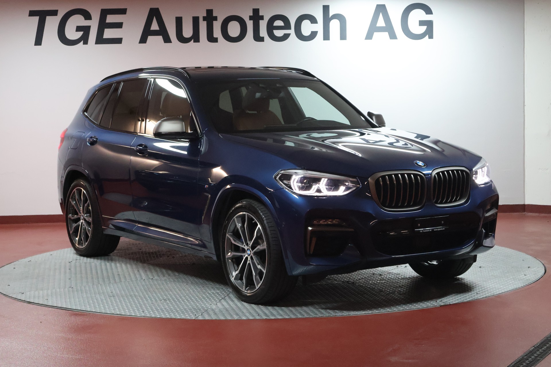 BMW X3 M40d 48V Steptronic-showroom-element-3