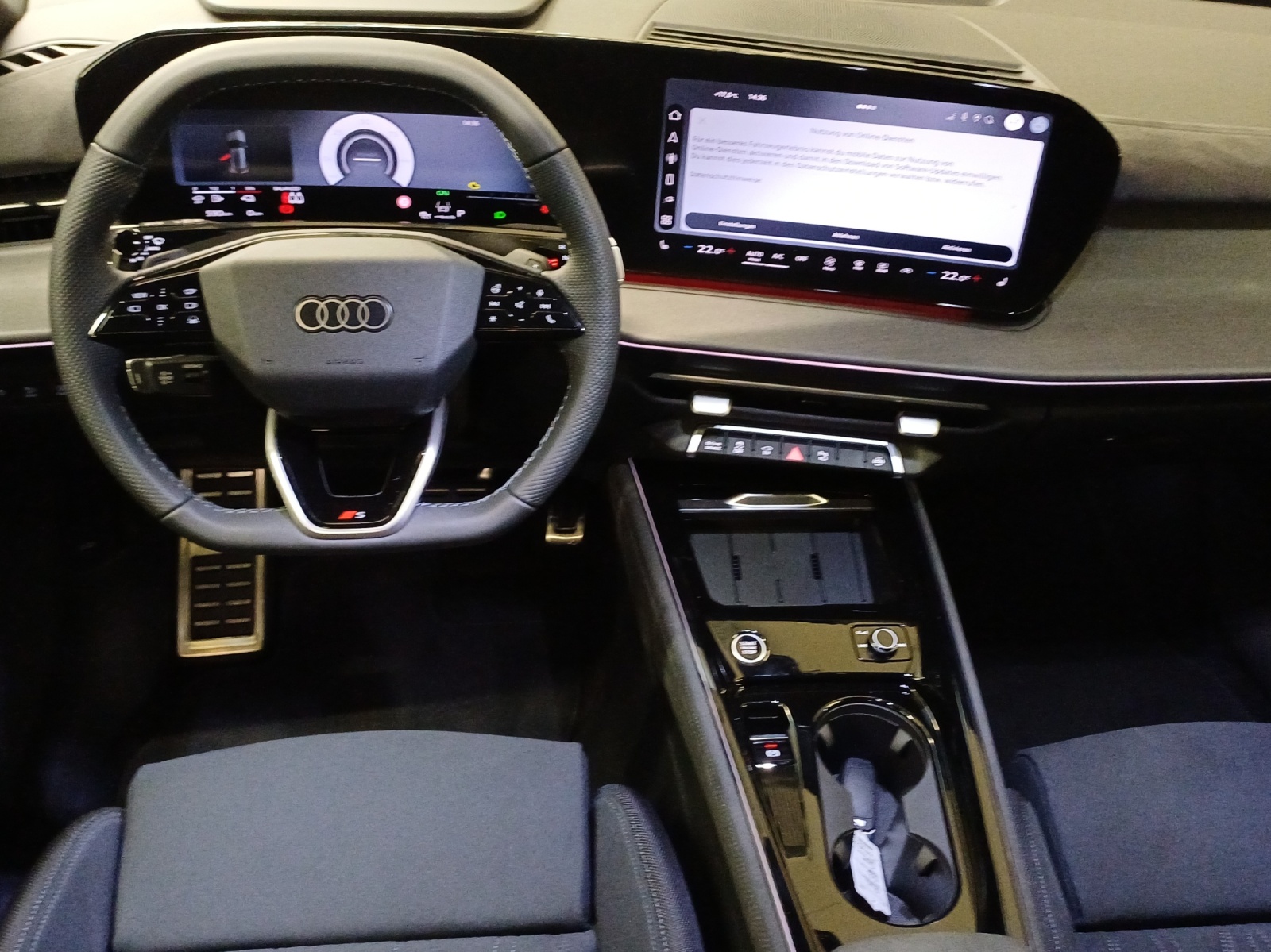 AUDI Q3 Sportback e-hybrid 200 kW S tronig-image-8