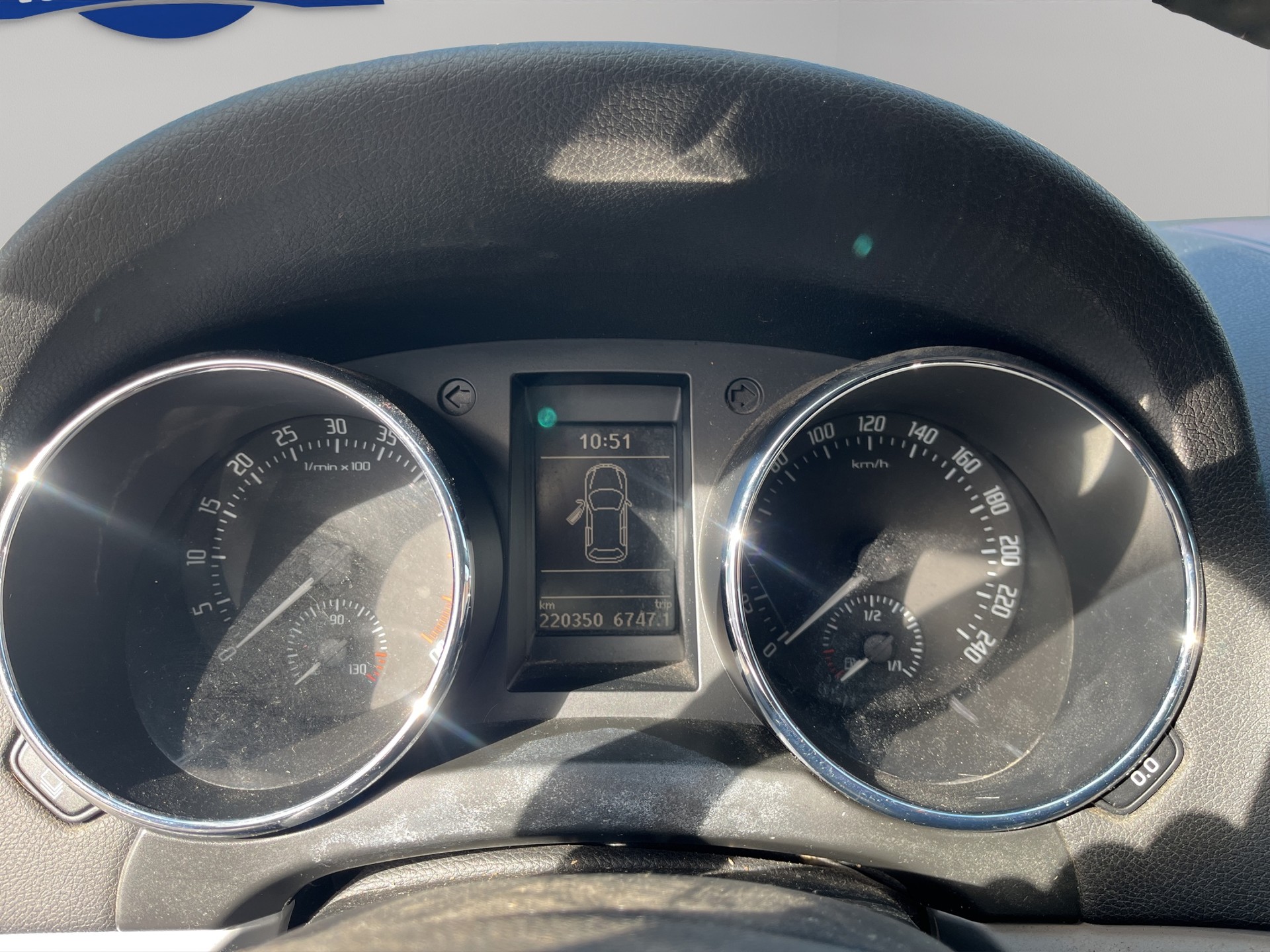 SKODA Yeti 1.6 TDI Greenline-image-10
