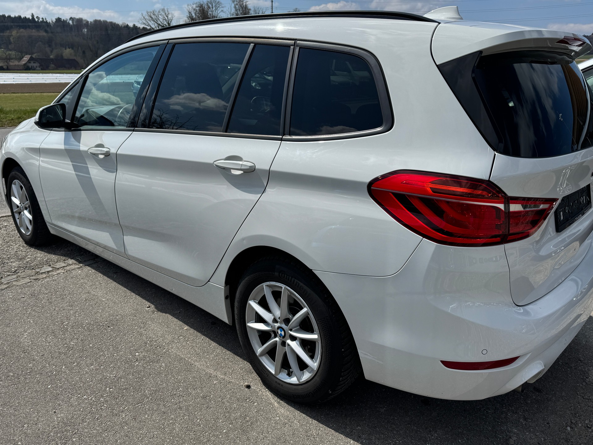BMW 216d Gran Tourer-image-6