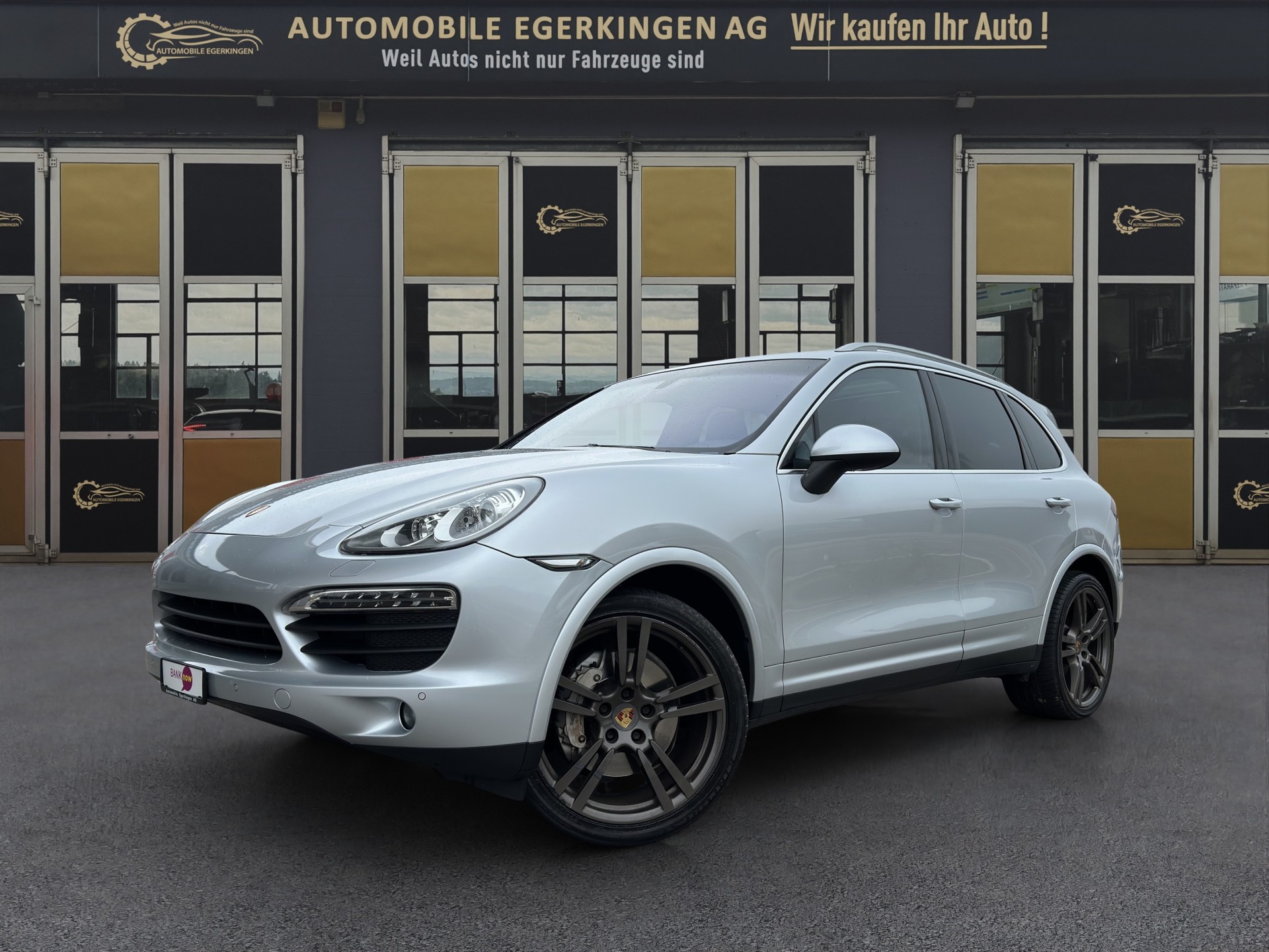 PORSCHE Cayenne S-image-0