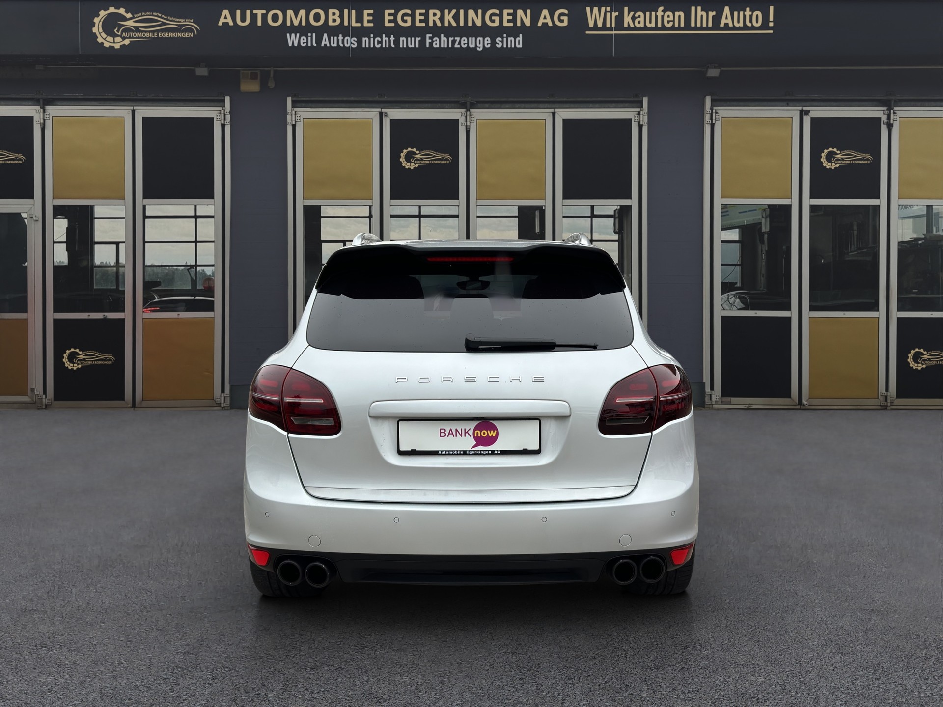 PORSCHE Cayenne S-image-5
