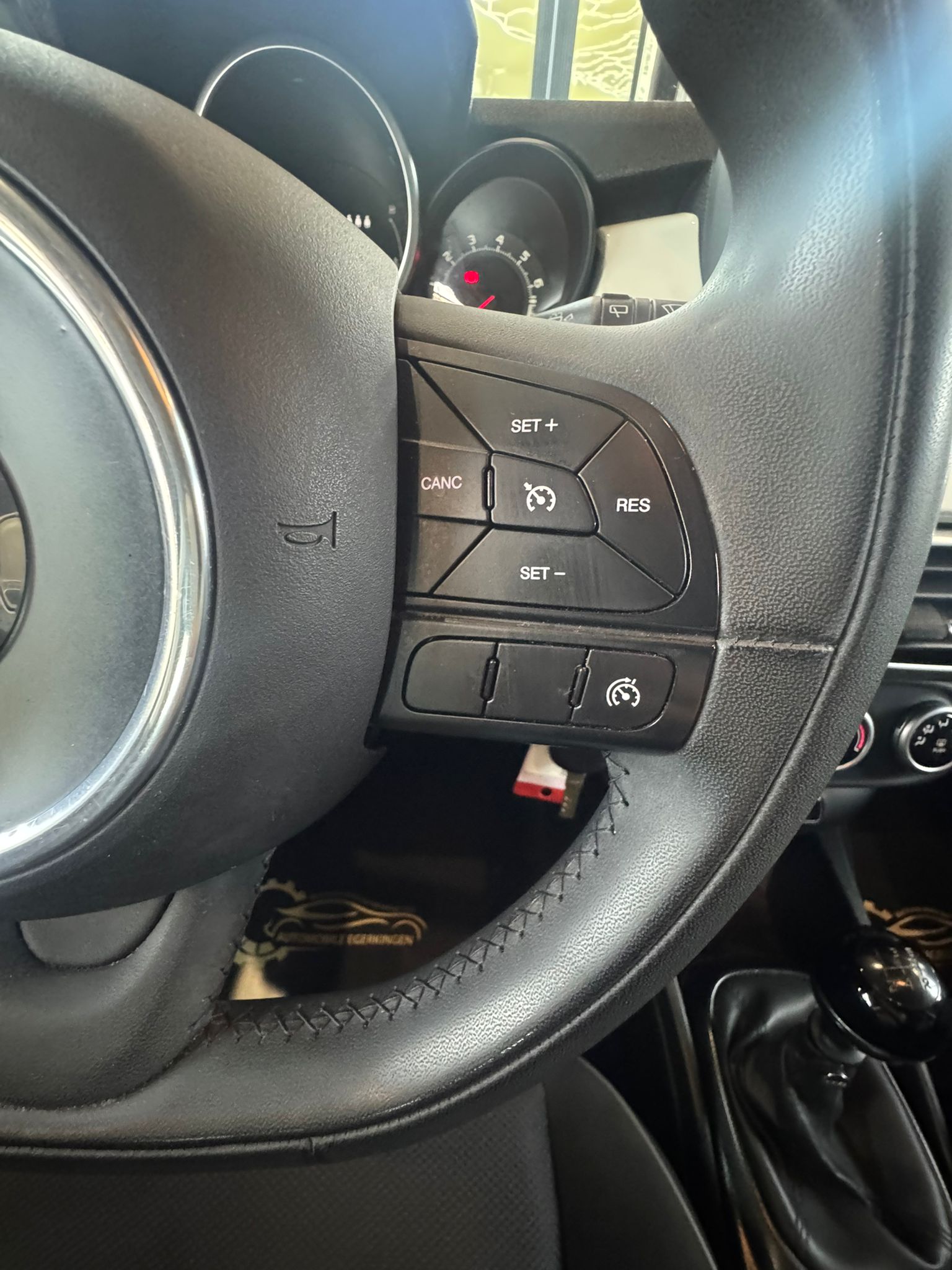 FIAT 500X 1.6 E-torQ Pop Star-image-16