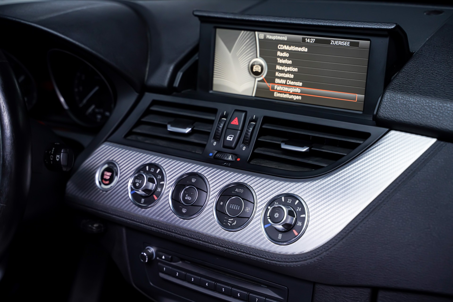 BMW Z4 sDrive30i M Sport Steptronic-image-17