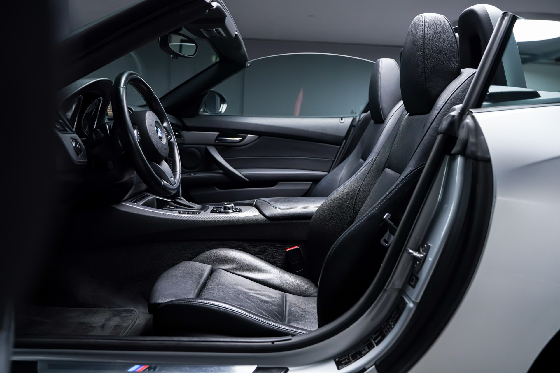 BMW Z4 sDrive30i M Sport Steptronic-image-11