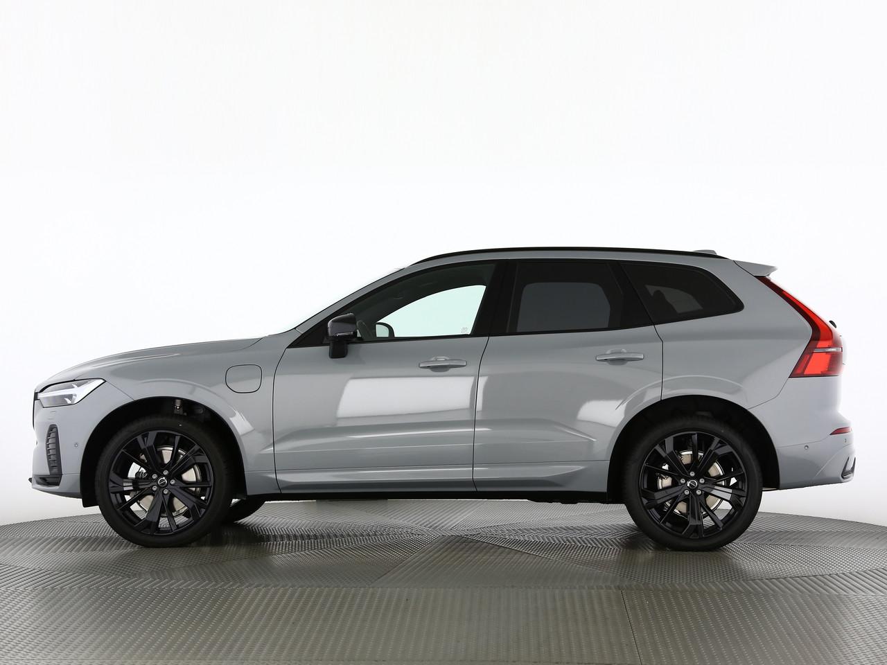 VOLVO XC60 2.0 T8 TE Black Edition eAWD-image-2