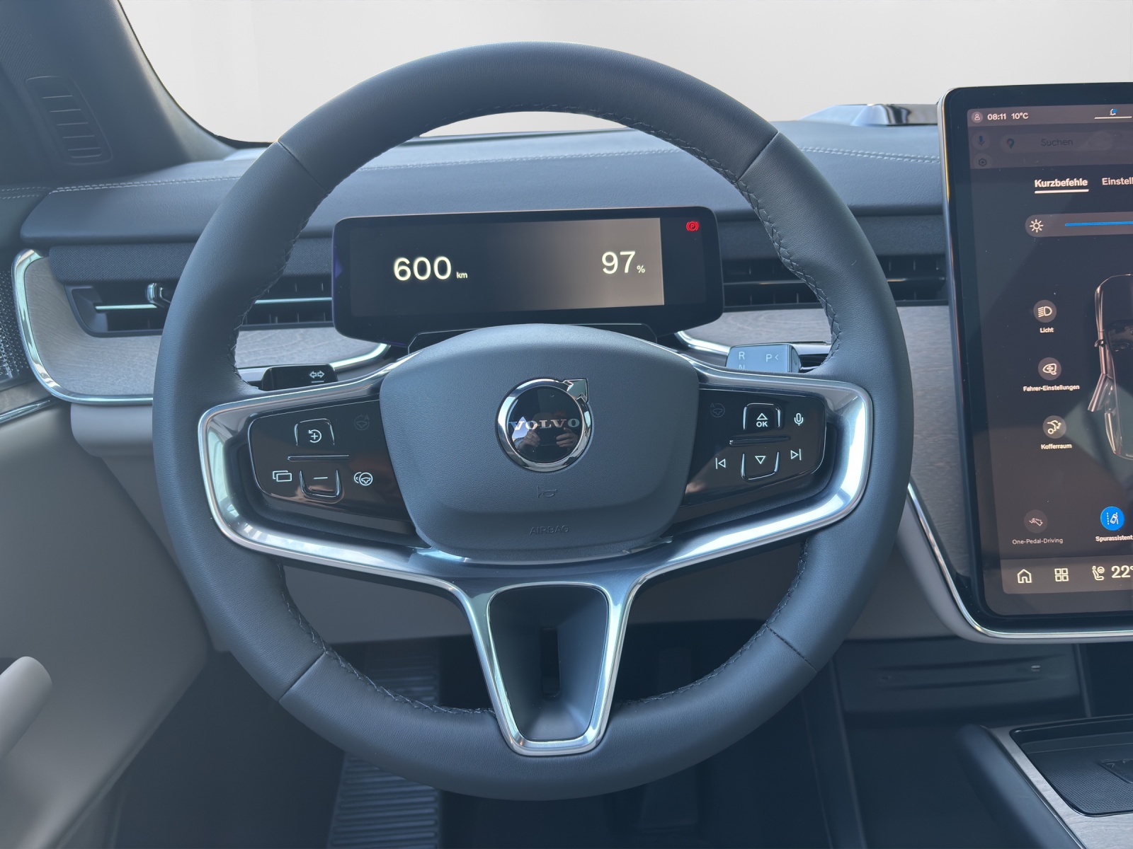 VOLVO EX90 Twin Ultra AWD-image-7