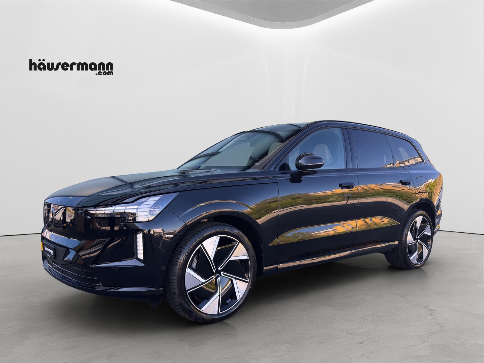 VOLVO EX90 Twin Ultra AWD-image-0