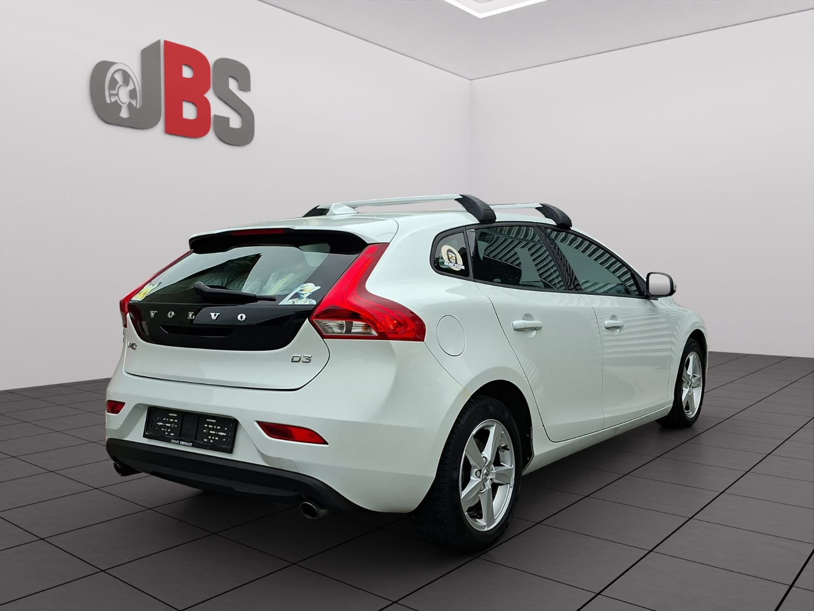 VOLVO V40 D3 Summum-image-6