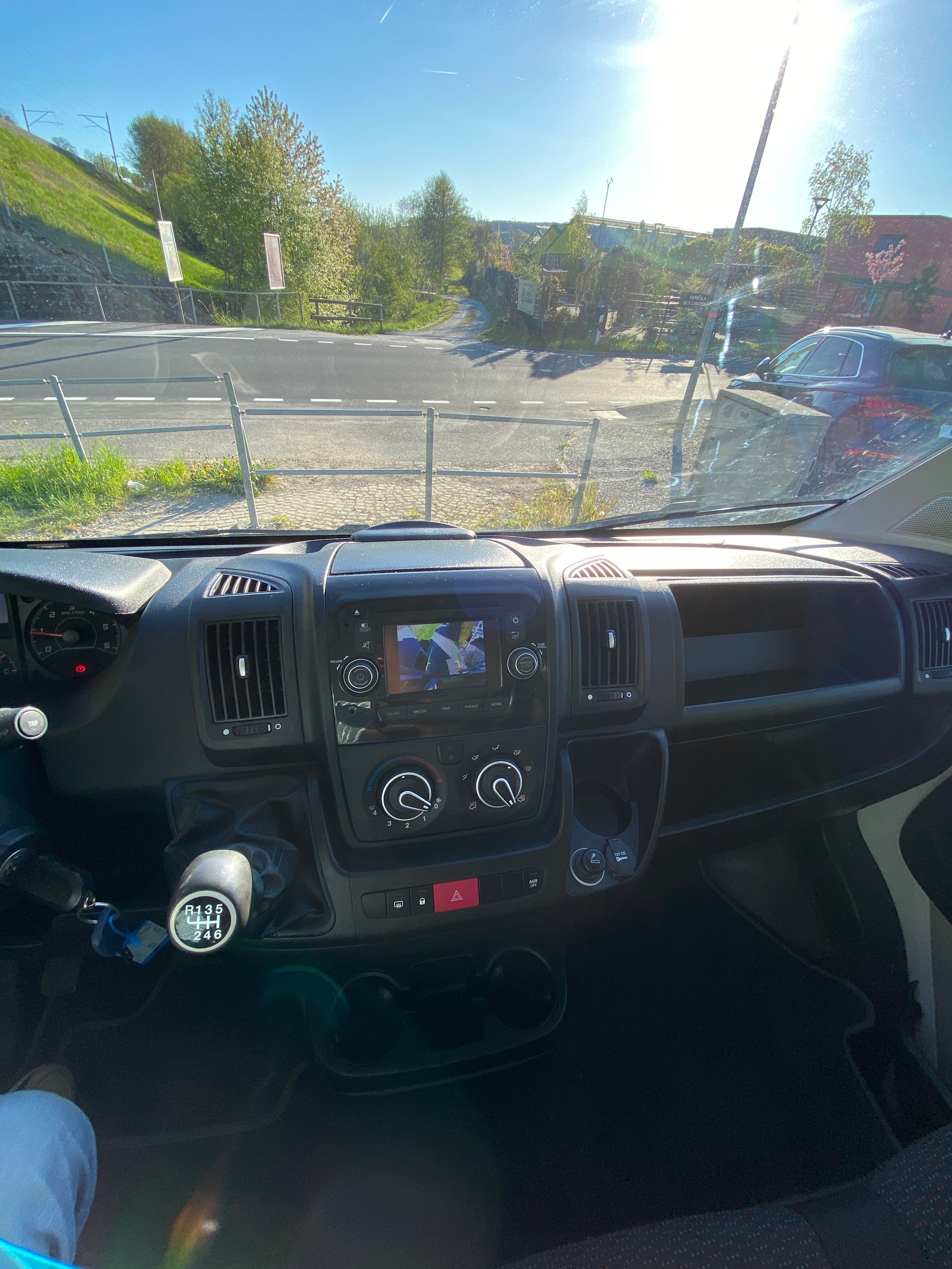 CITROEN Jumper 35+ 2.0 BlueHDi 160 Attraction L4H3-image-6