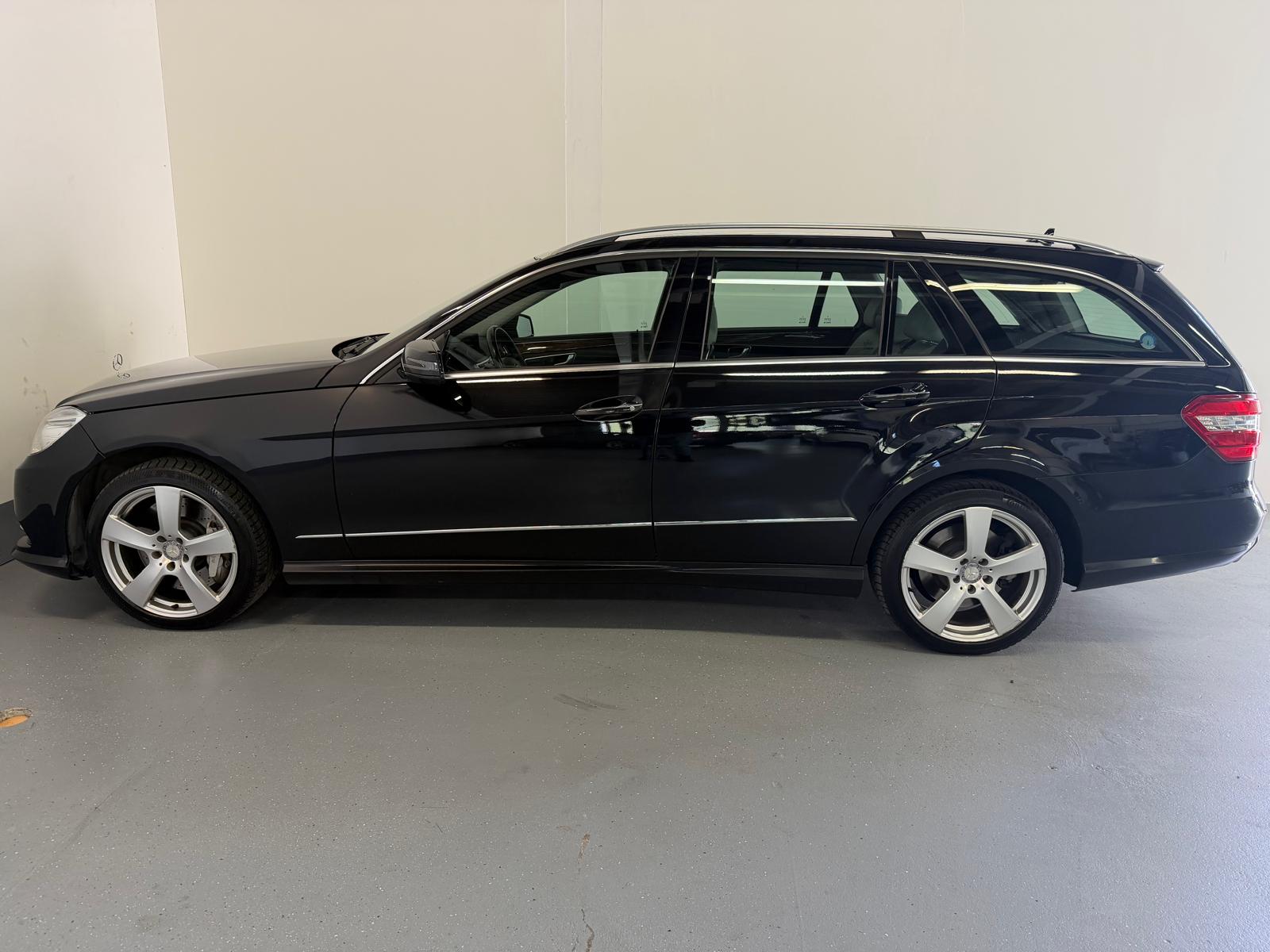 MERCEDES-BENZ E 500 CGI Avantgarde 4Matic 7G-Tronic AMG Line-image-5
