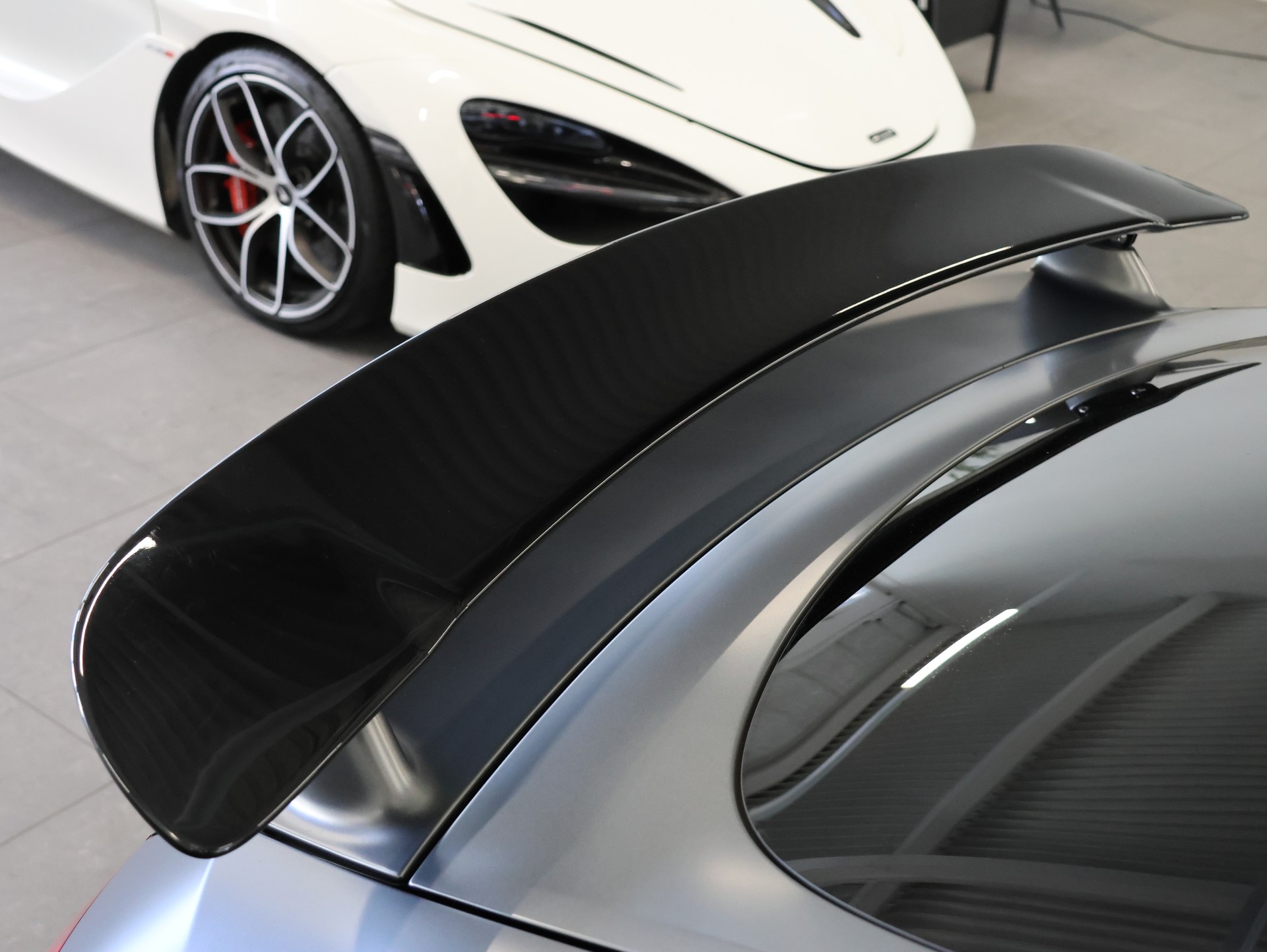 MERCEDES-BENZ AMG GT 4 63 S 4Matic+ Speedshift MCT *AMG Performance* *Burmester* *360 Kamera*-image-17
