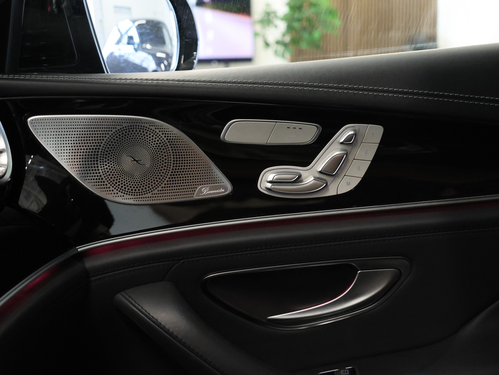 MERCEDES-BENZ AMG GT 4 63 S 4Matic+ Speedshift MCT *AMG Performance* *Burmester* *360 Kamera*-image-37