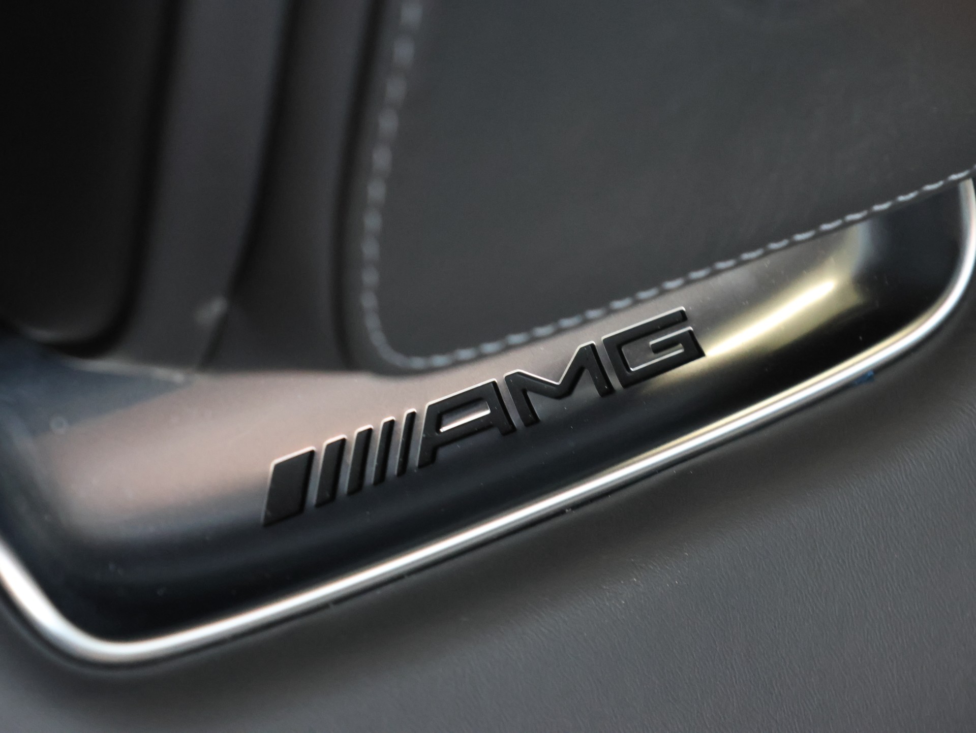 MERCEDES-BENZ AMG GT 4 63 S 4Matic+ Speedshift MCT *AMG Performance* *Burmester* *360 Kamera*-image-21