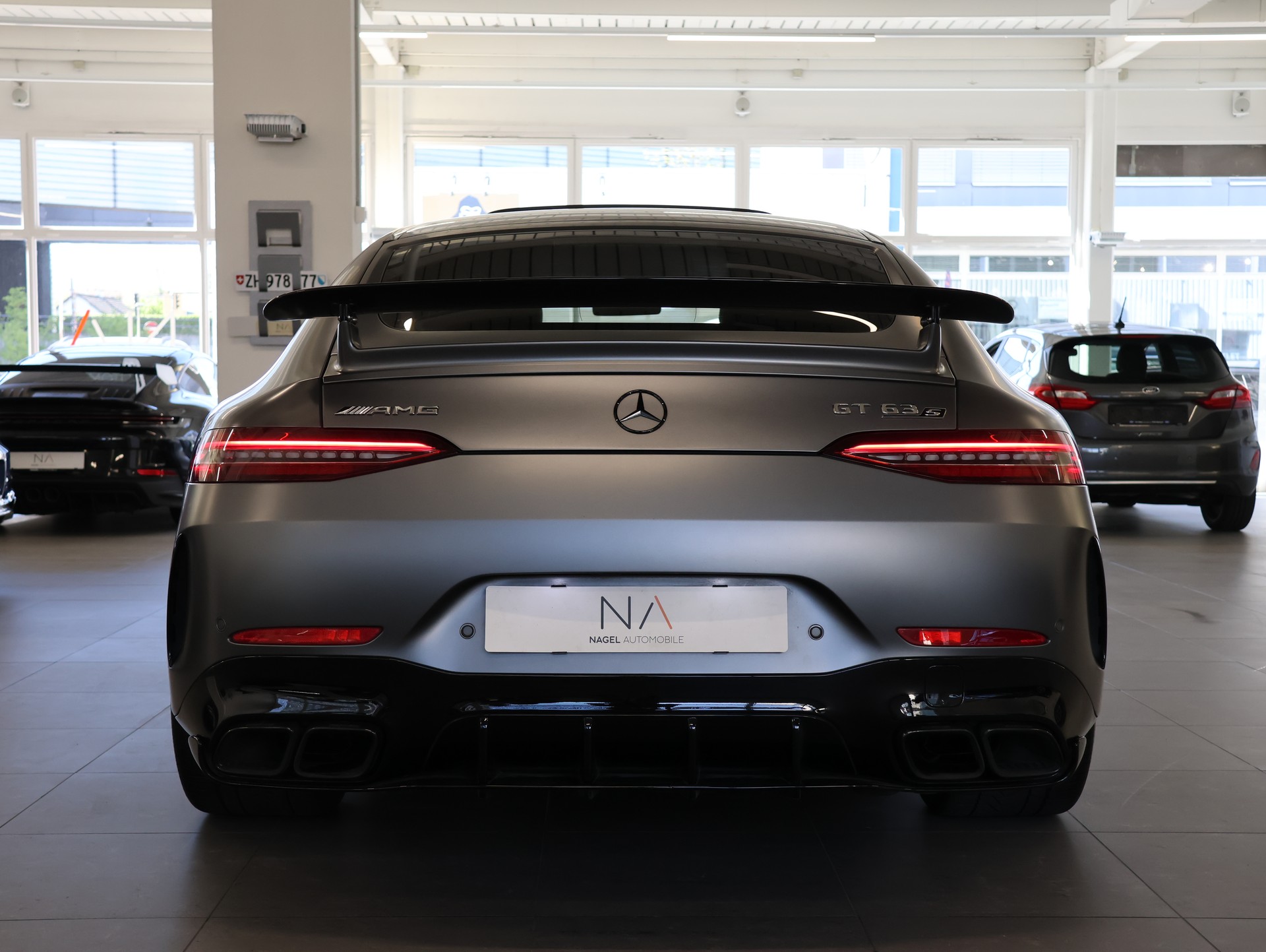 MERCEDES-BENZ AMG GT 4 63 S 4Matic+ Speedshift MCT *AMG Performance* *Burmester* *360 Kamera*-image-4