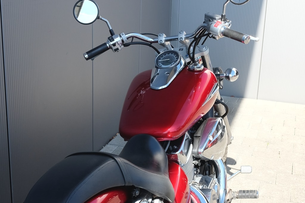 HONDA VT750C-showroom-element-2