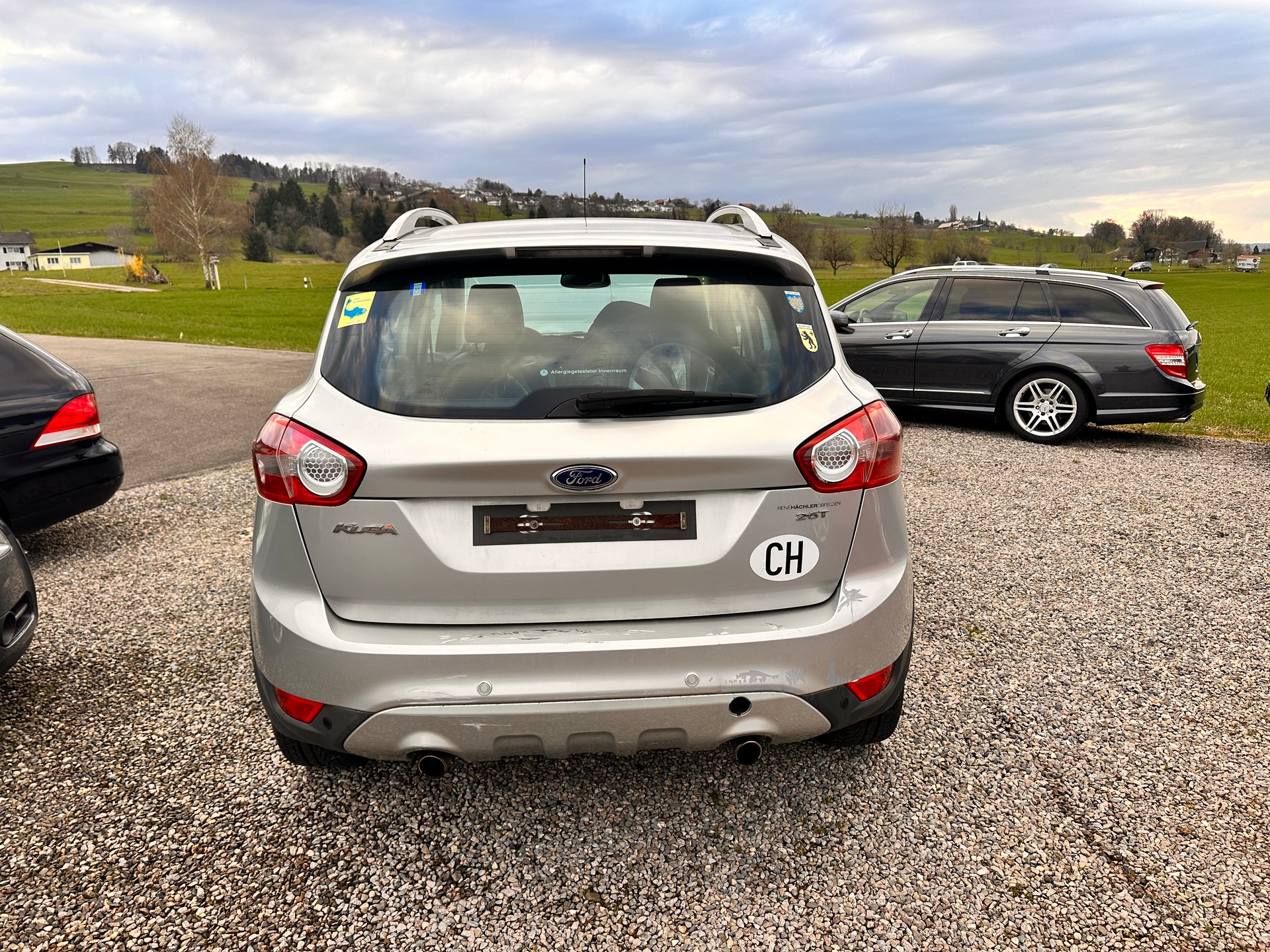FORD Kuga 2.5 Turbo Titanium 4WD Automatic-image-6