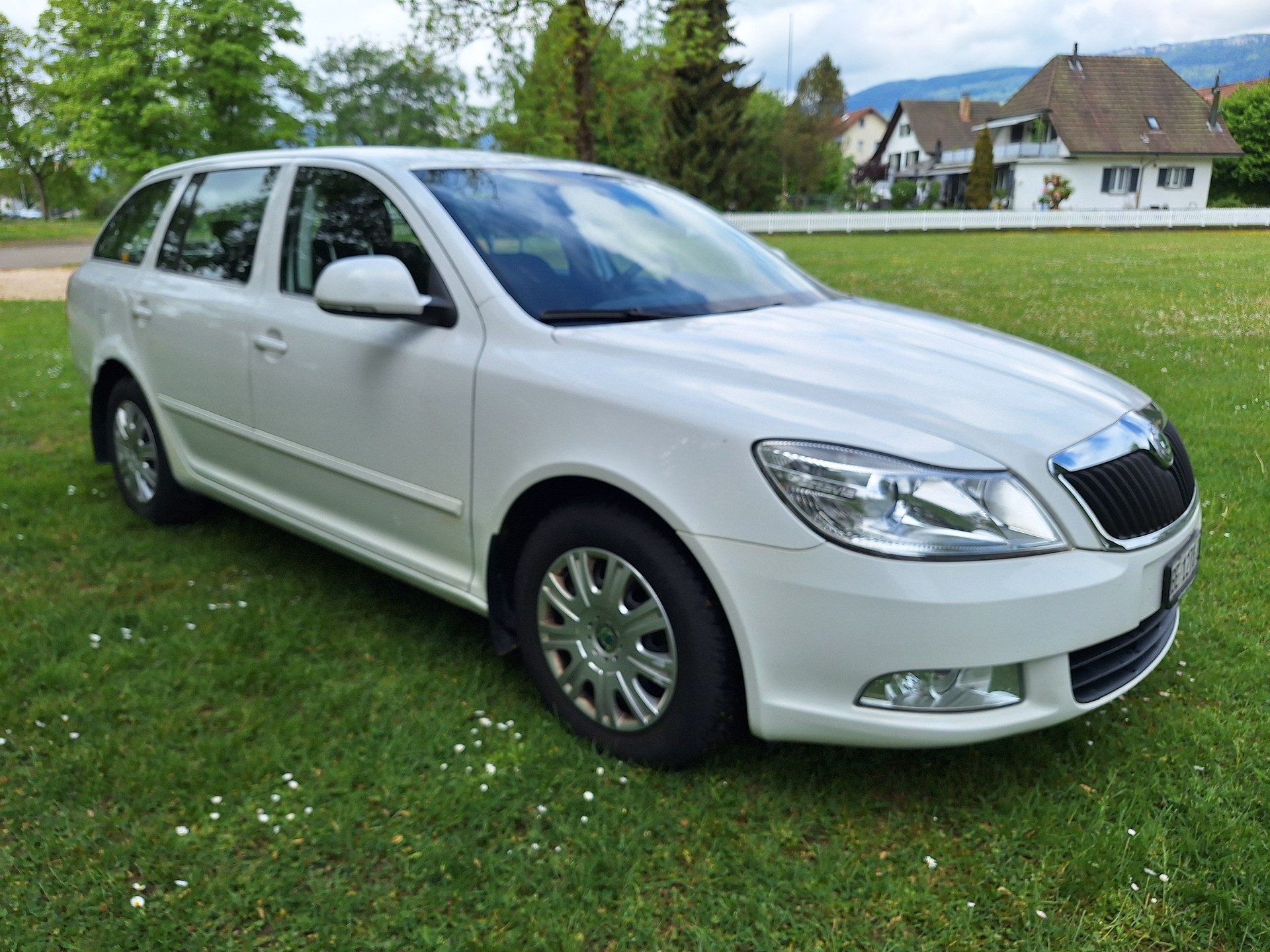 SKODA 1.6 TDI 4x4-image-3