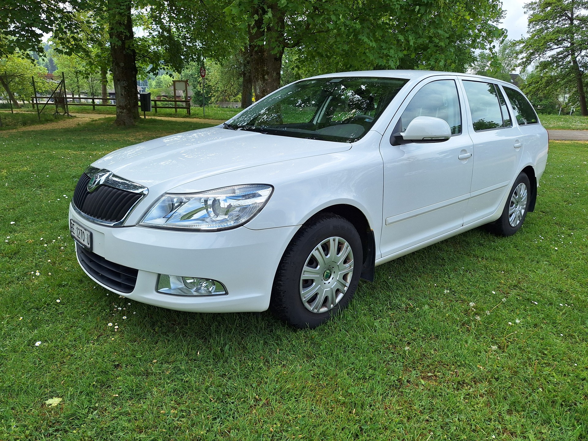 SKODA 1.6 TDI 4x4-image-0