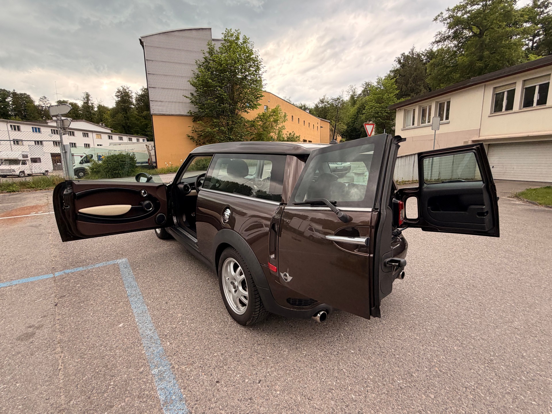 MINI Clubman Cooper S-image-17