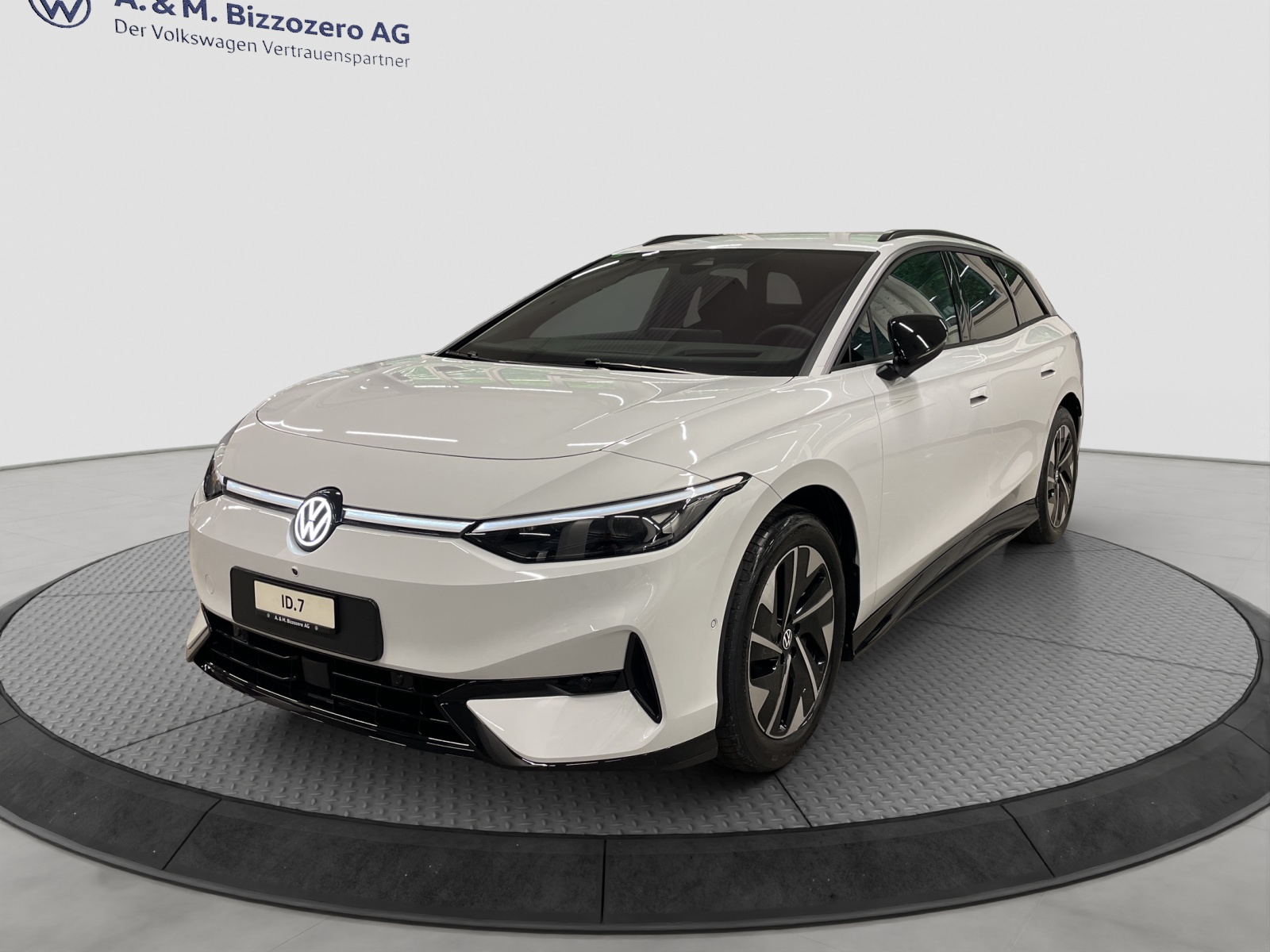 VW ID.7 Tourer Pro 77 kWh United-image-0