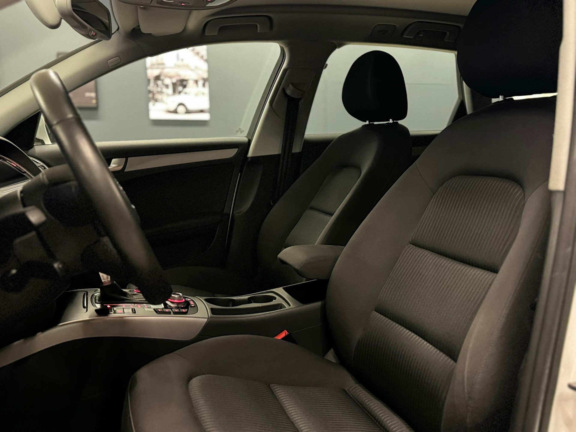 AUDI A4 Avant 1.8 TFSI multitronic-image-11