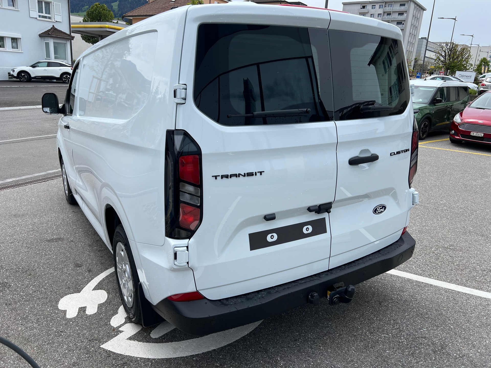 FORD Transit Custom Van 320 L1H1 Trend Automat-image-2