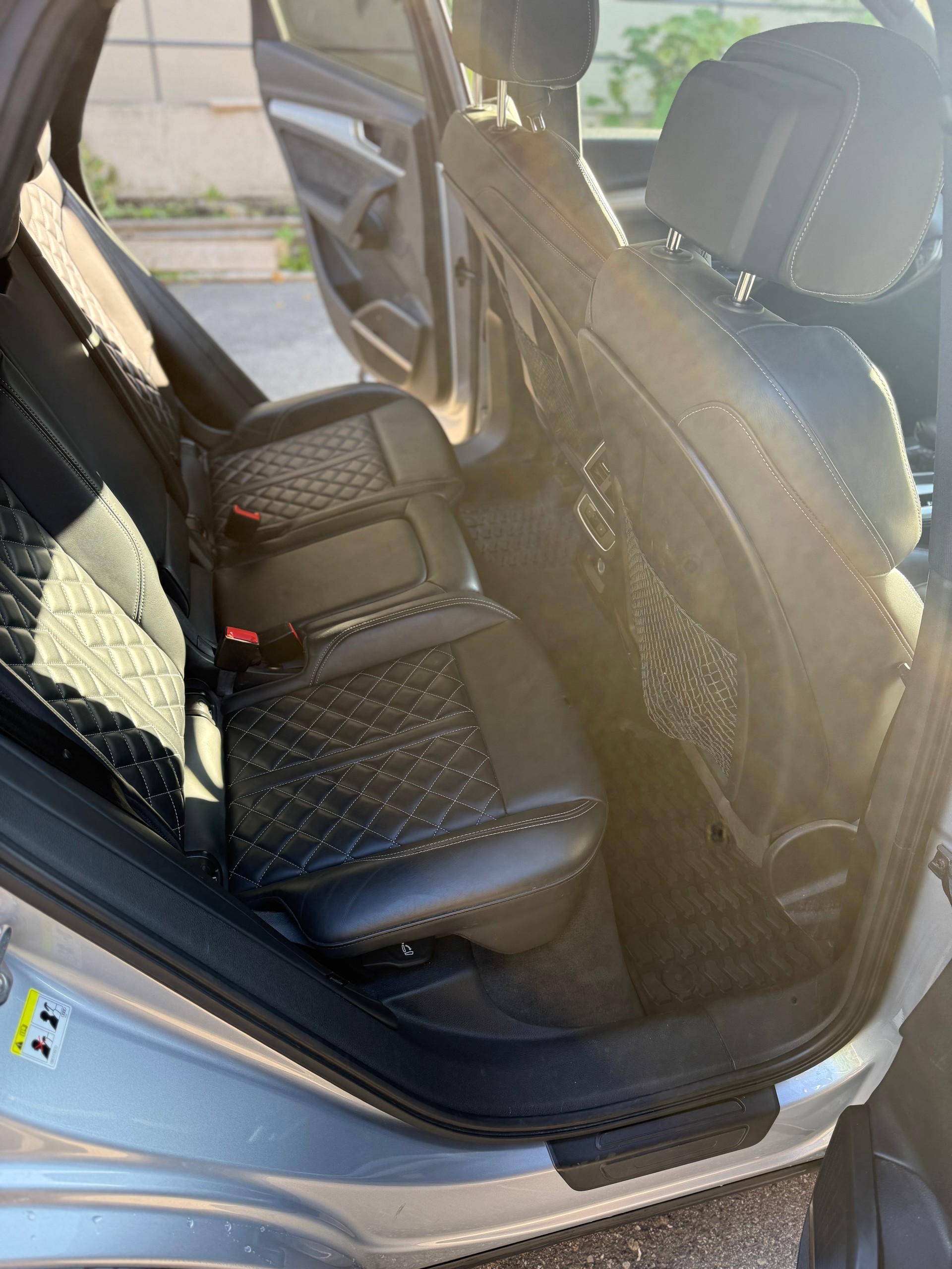 AUDI 3.0 V6 TFSI quattro T-Tronic-image-4