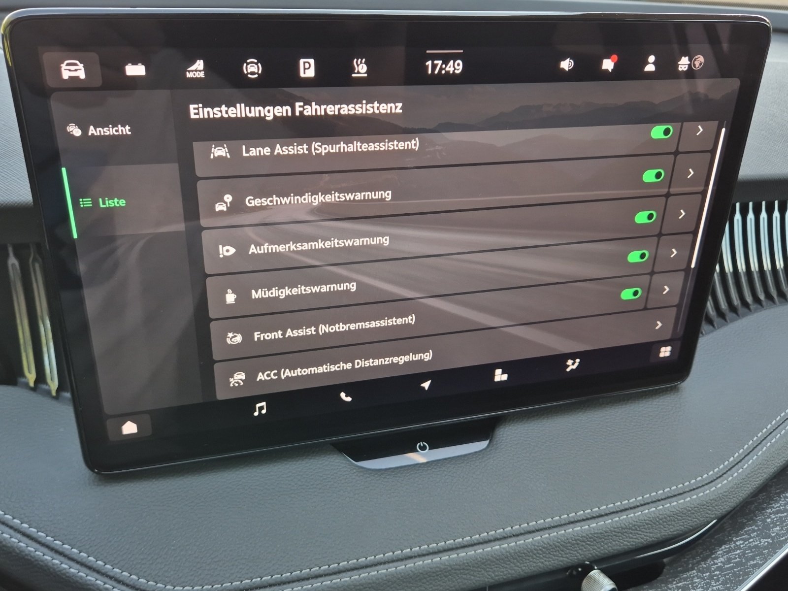 SKODA Superb Combi 1.5 TSI PHEV Selection DSG-image-22