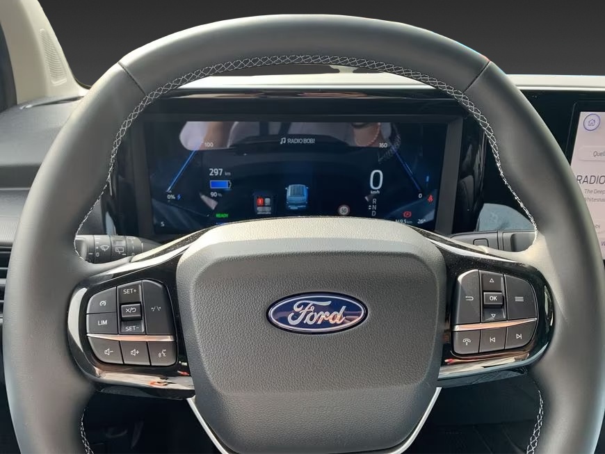 FORD E-Transit Courier Van Trend 43,5kWh-image-8