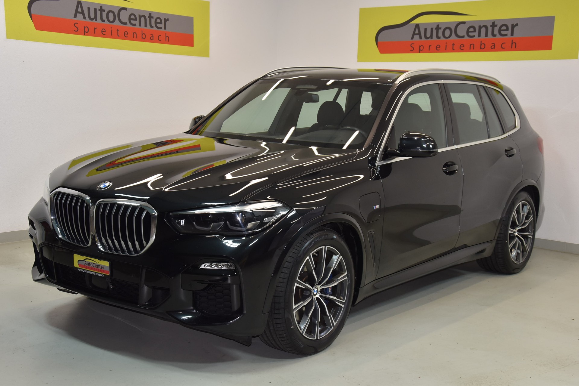 BMW X5 xDrive45e M Sport Steptronic-image-1