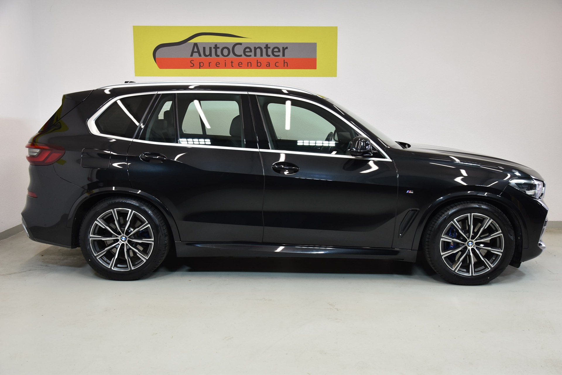 BMW X5 xDrive45e M Sport Steptronic-image-10