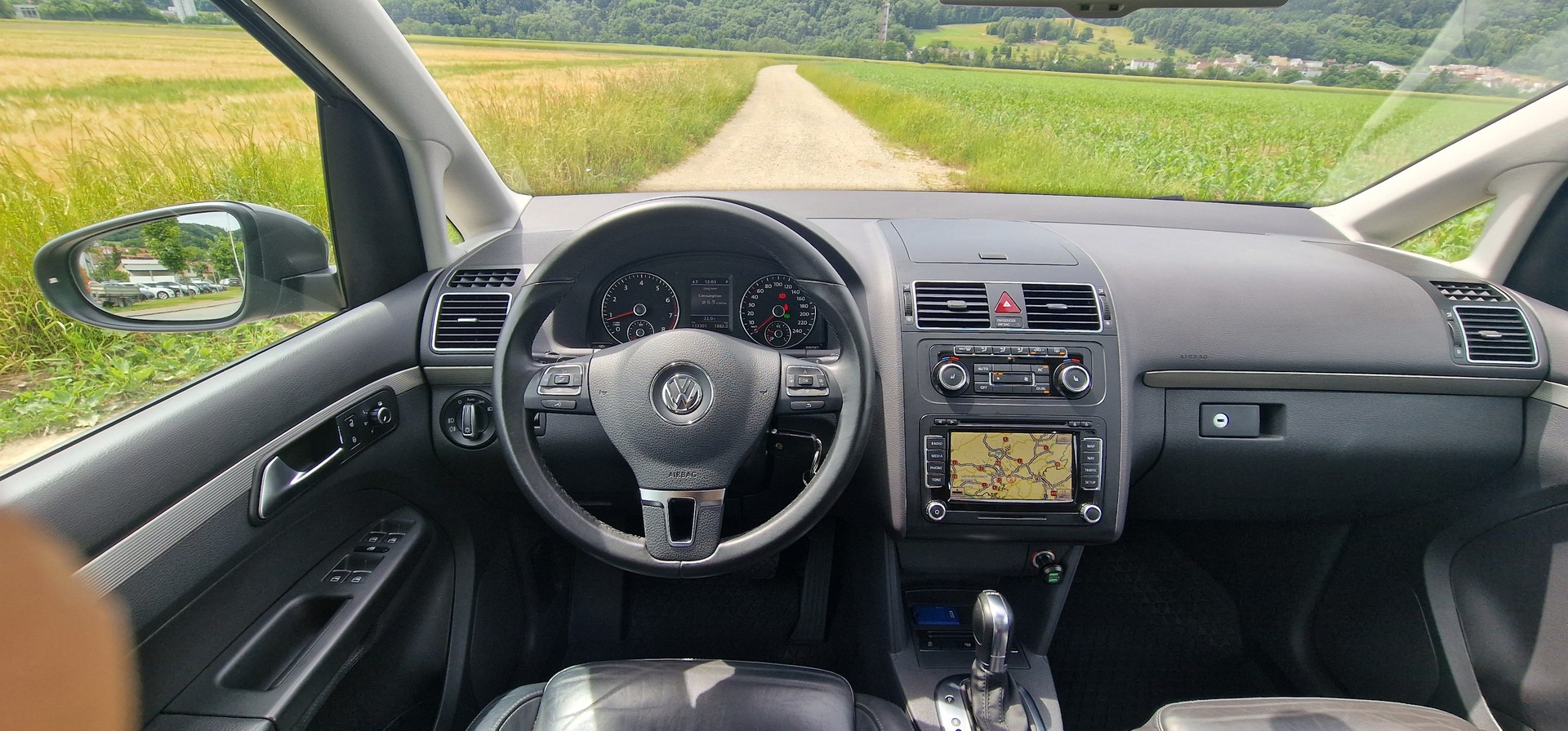 VW 1.4 TSI 140 Highline DSG-image-3