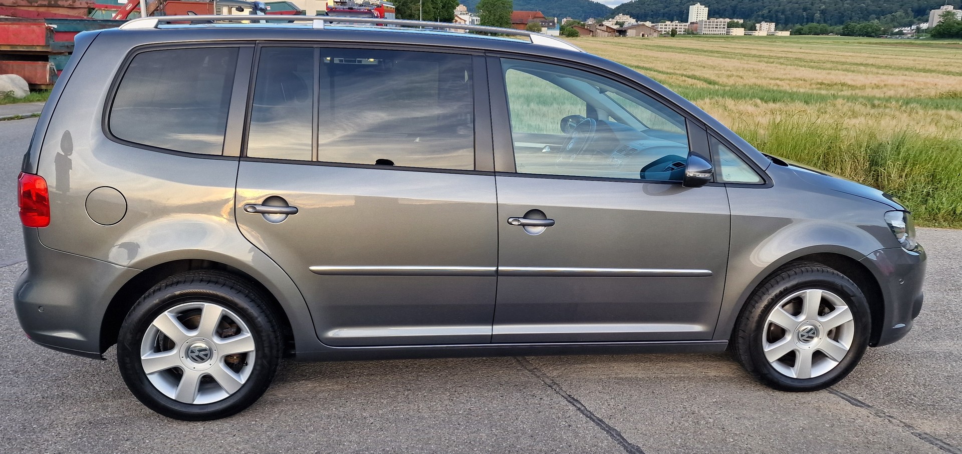VW 1.4 TSI 140 Highline DSG-image-2