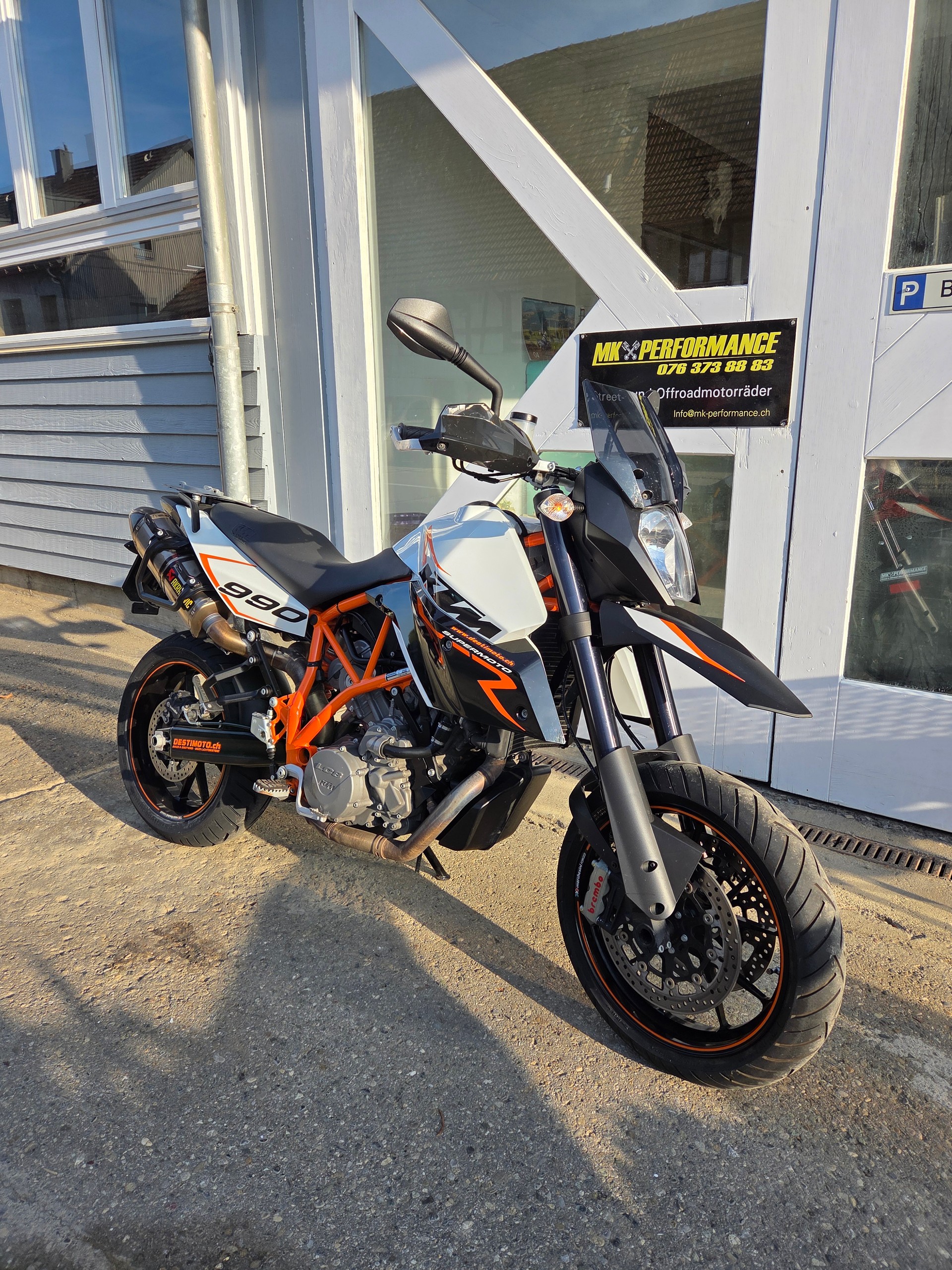 KTM 990 Supermoto R