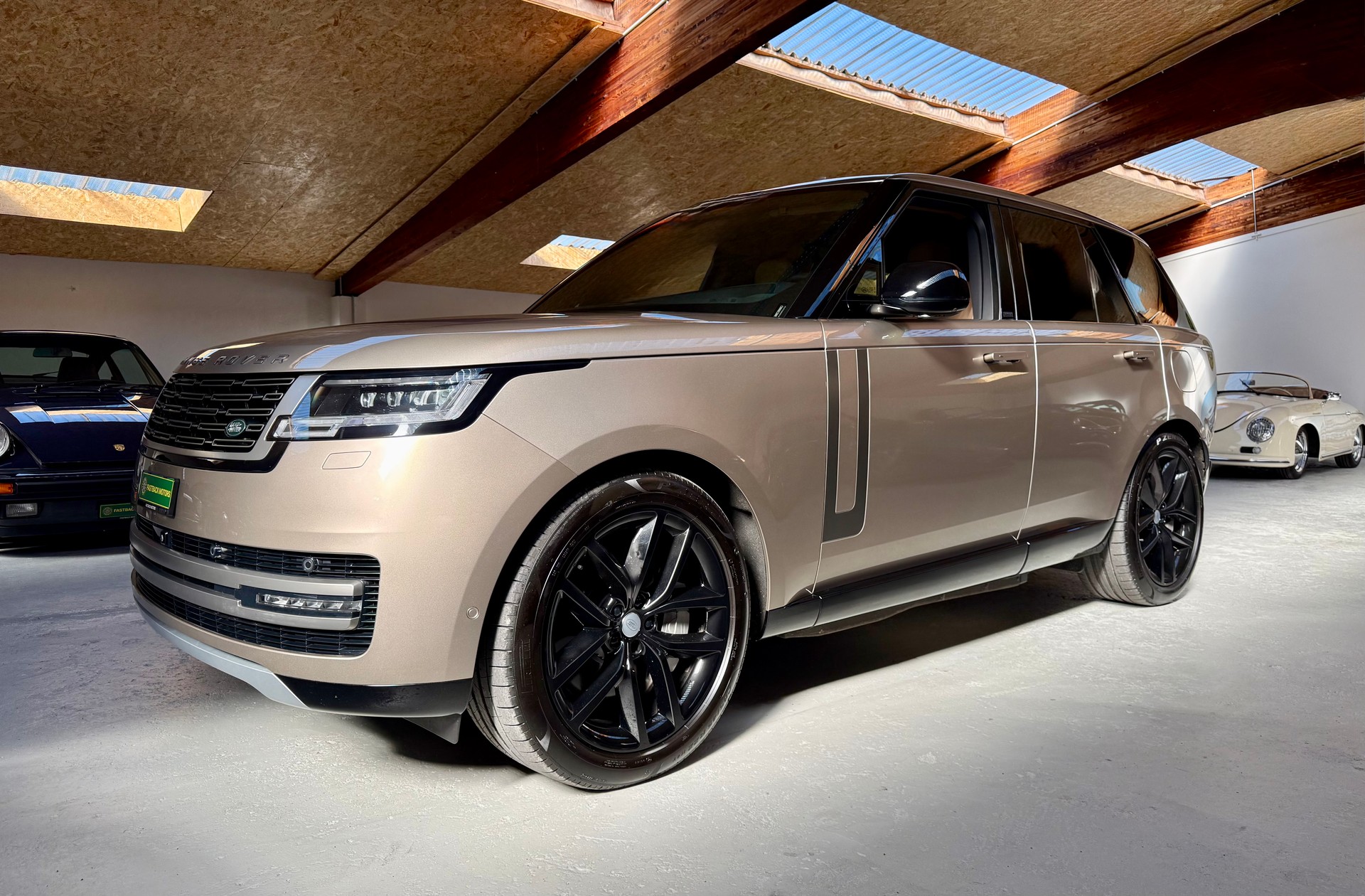 LAND ROVER Range Rover PHEV P550e HSE-image-0