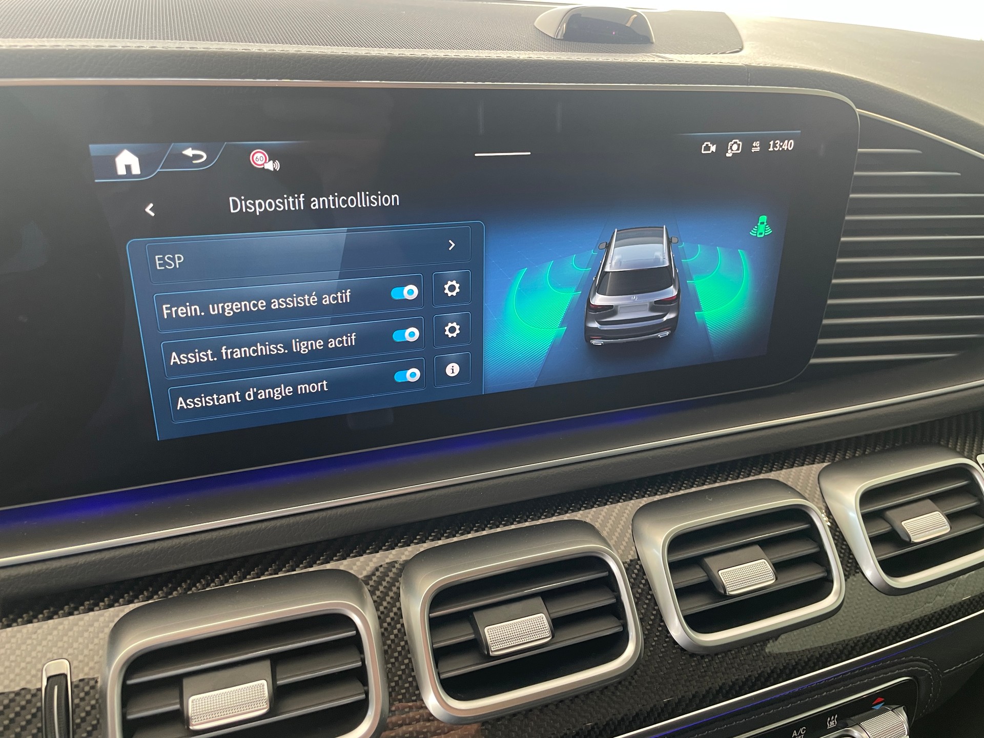 MERCEDES-BENZ GLS 450 d 4Matic 9G-Tronic AMG Line-image-26