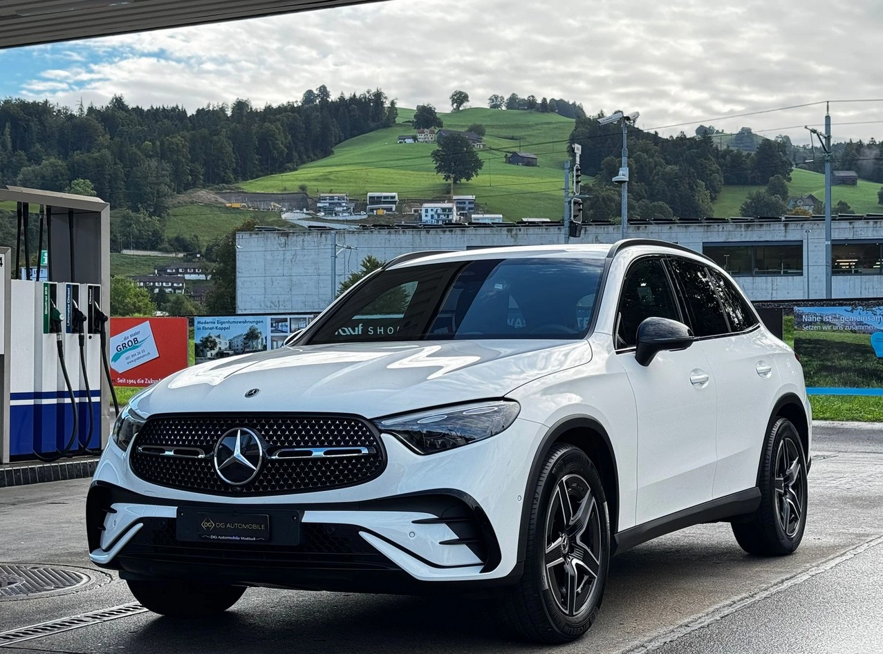 MERCEDES-BENZ GLC 200 4Matic 9G-Tronic *Digital Light**Anhängerkupplung*-image-0