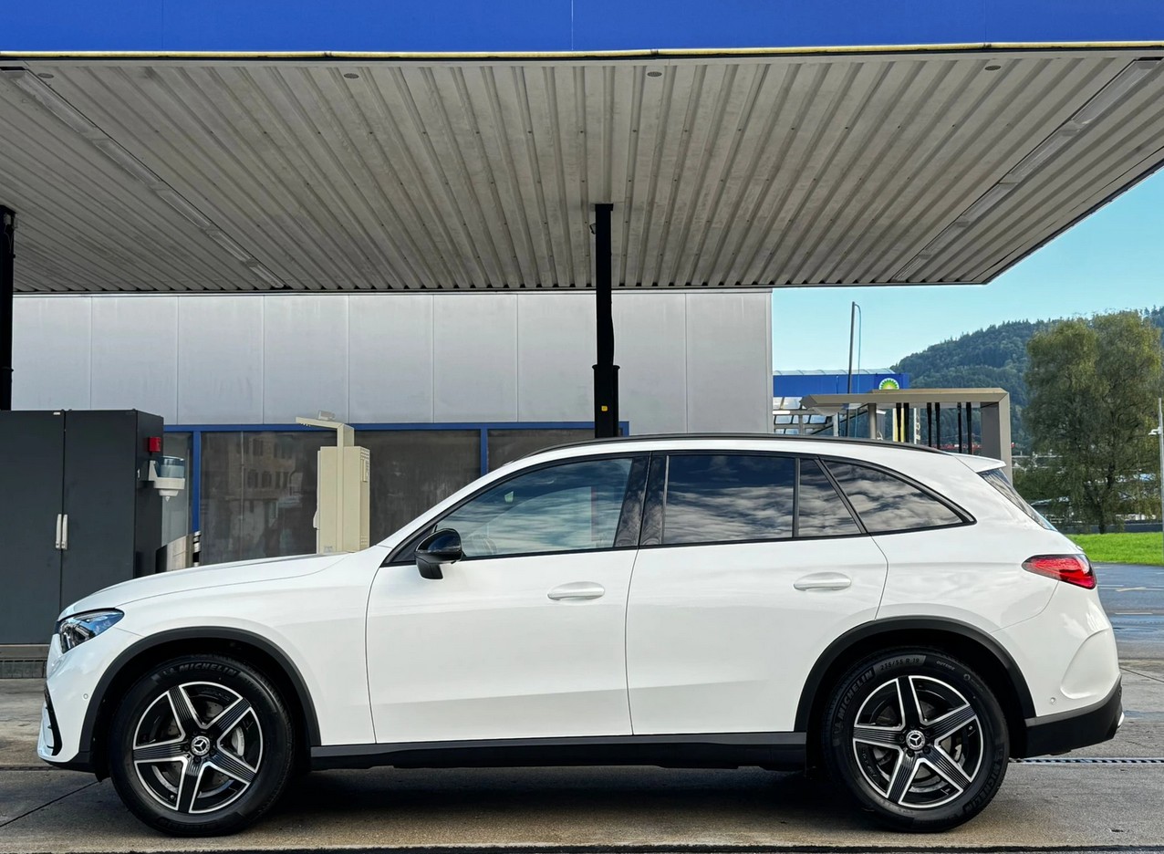 MERCEDES-BENZ GLC 200 4Matic 9G-Tronic *Digital Light**Anhängerkupplung*-image-3