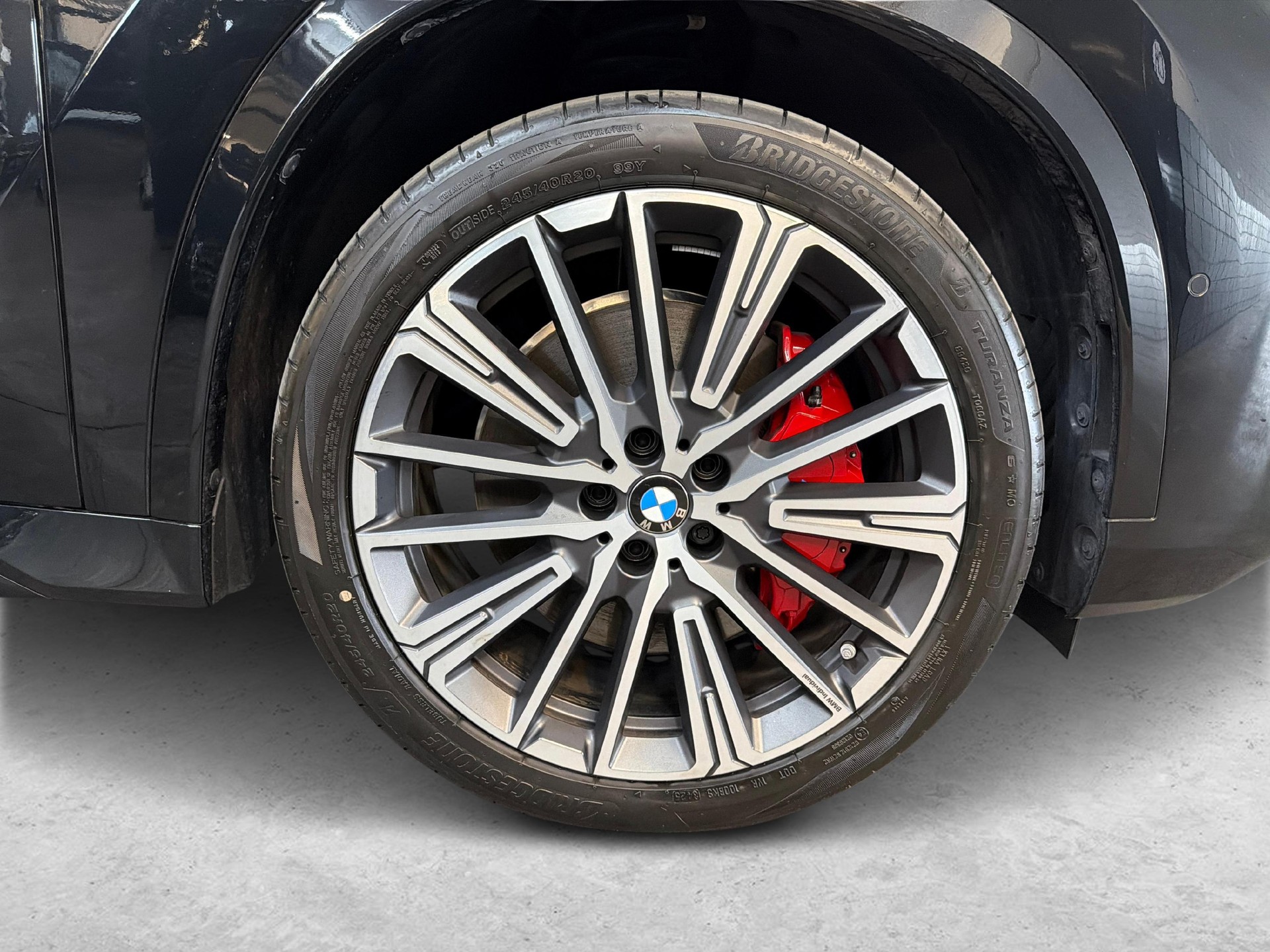 BMW X1 30e xDrive30e paddles-image-10