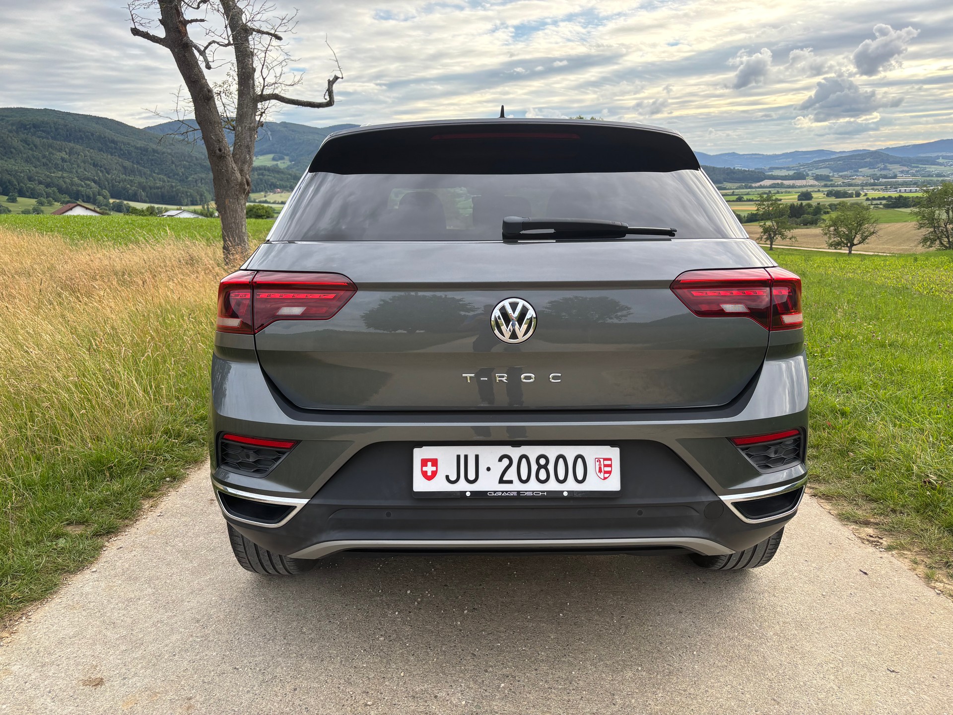 VW 1.5 TSI Advance-image-1