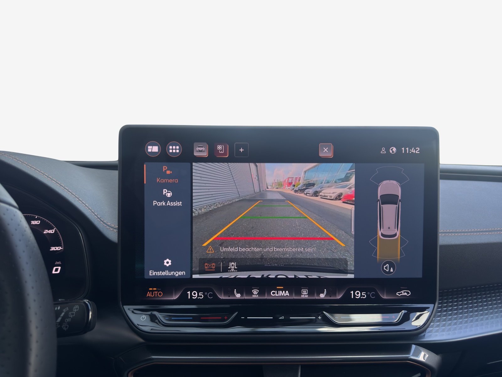 CUPRA LEON ST 1.5 eTSI DSG-image-13