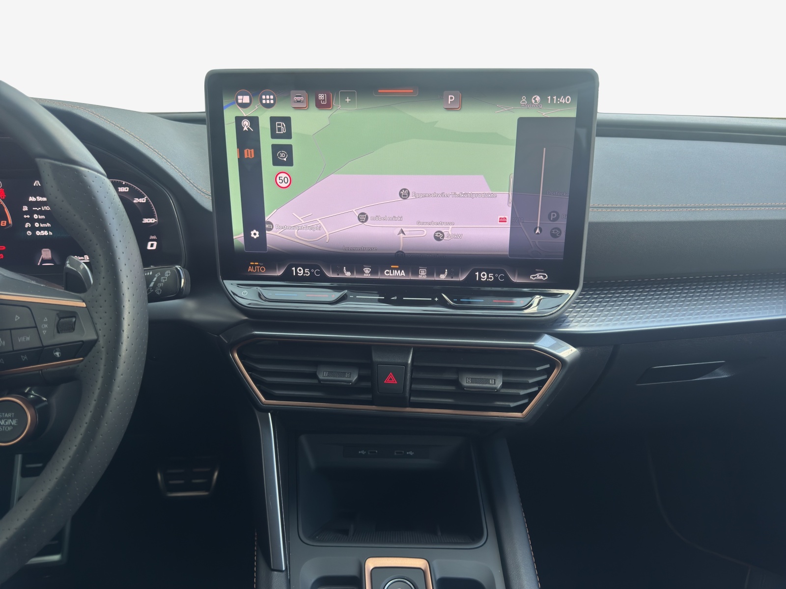 CUPRA LEON ST 1.5 eTSI DSG-image-10