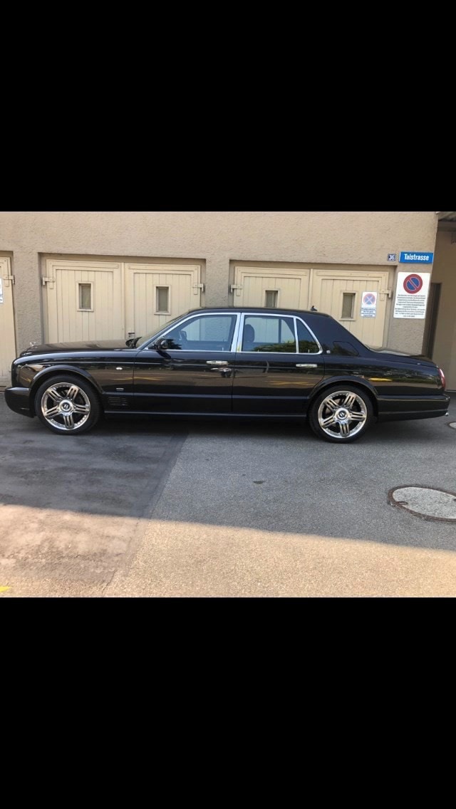 BENTLEY 6.8 V8-image-1