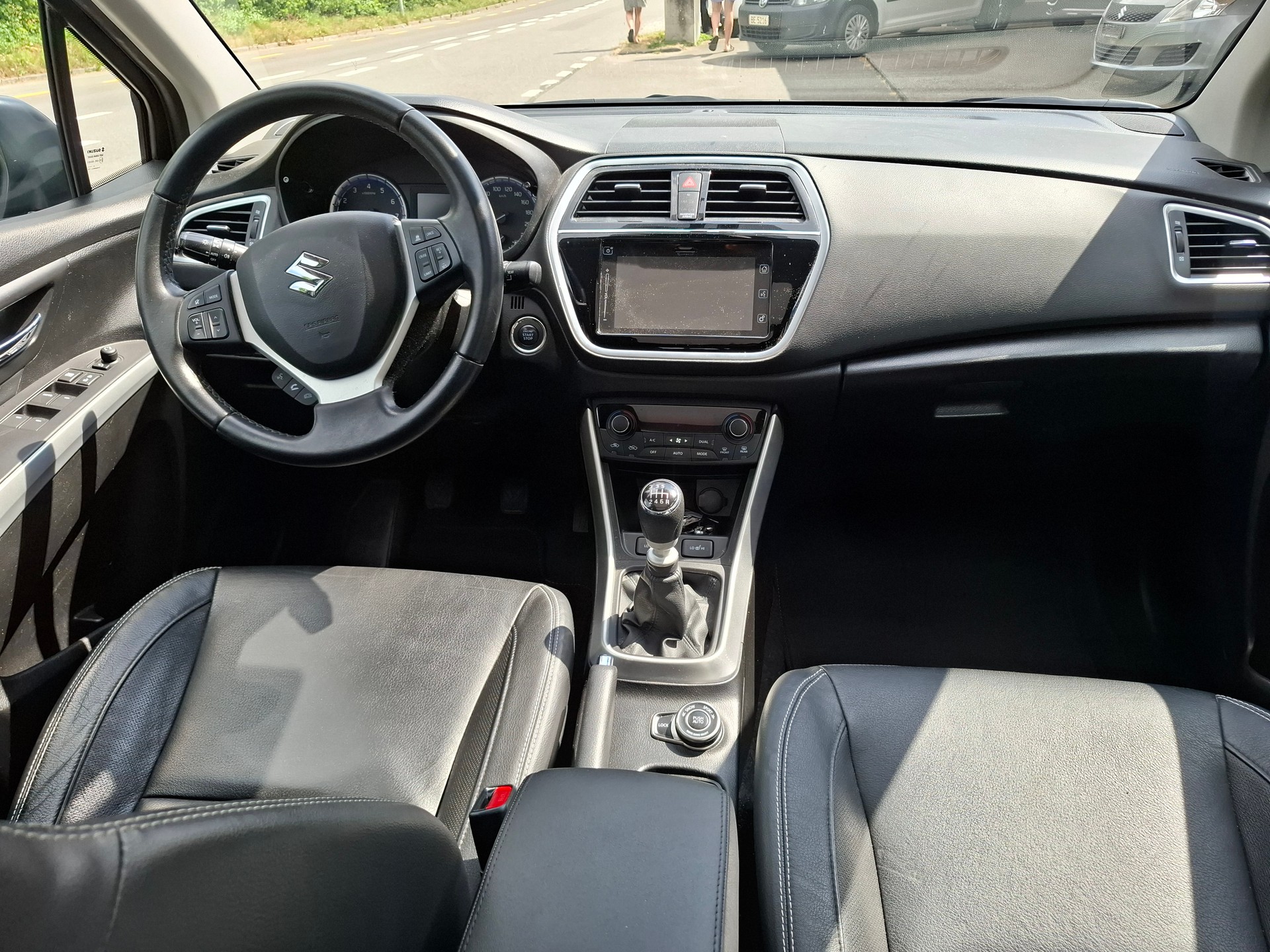 SUZUKI SX4 S-Cross 1.4 16V Piz Sulai Top 4WD-image-4