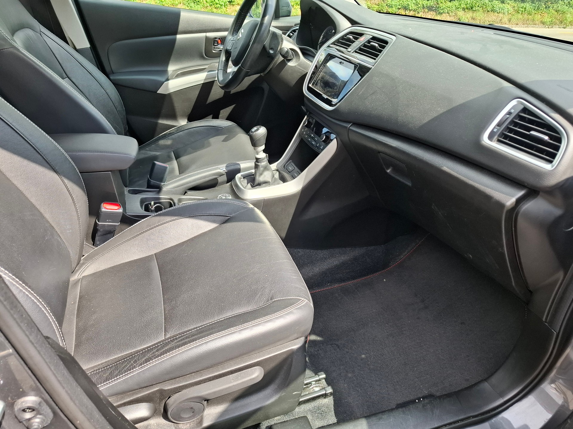 SUZUKI SX4 S-Cross 1.4 16V Piz Sulai Top 4WD-image-6