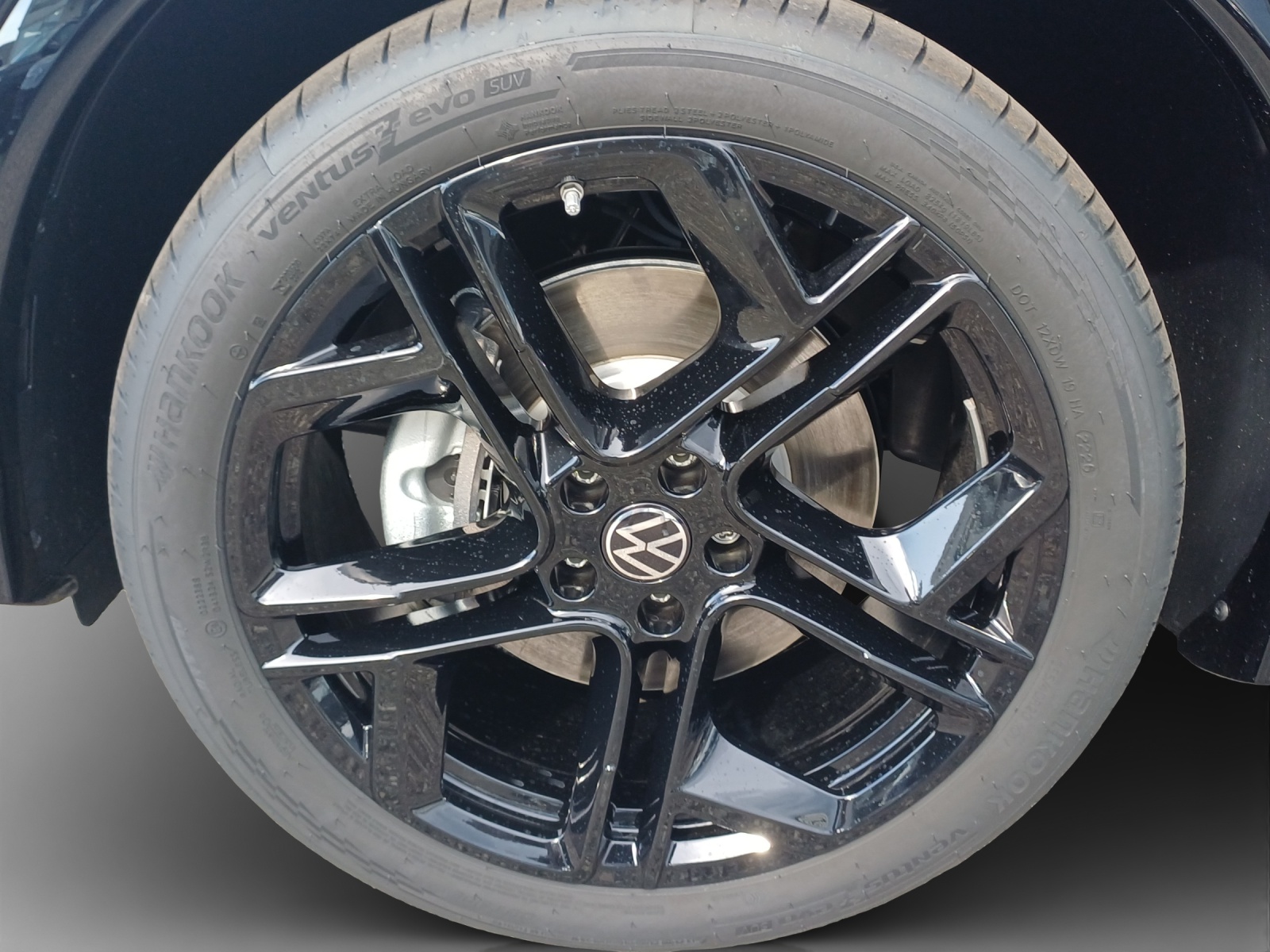 VW Tiguan 2.0 TSI DSG R-Line United 4Motion-image-15