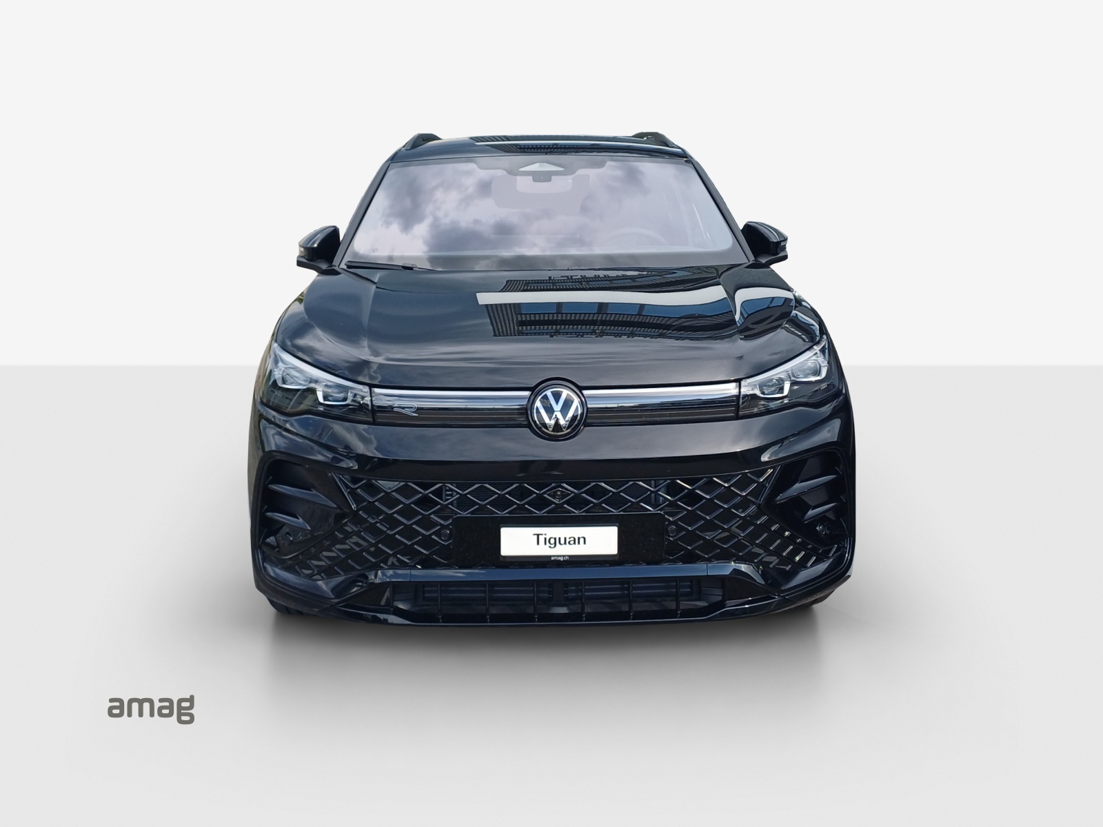 VW Tiguan 2.0 TSI DSG R-Line United 4Motion-image-6
