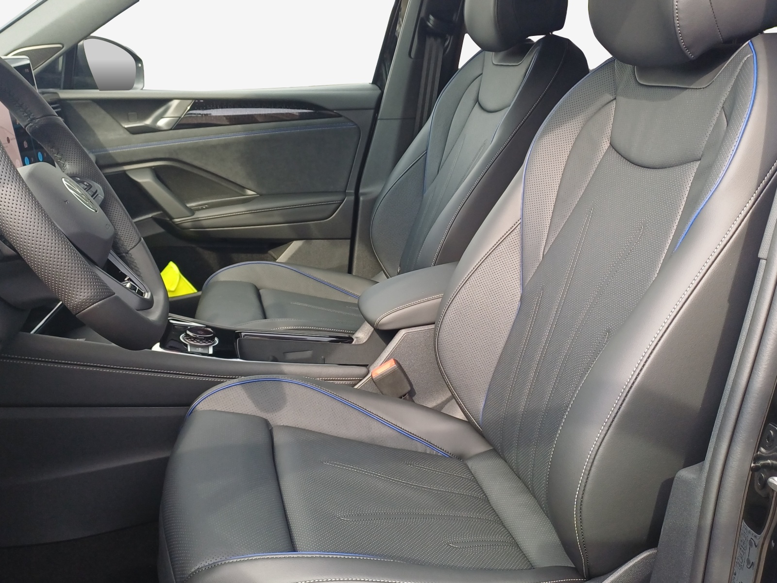VW Tiguan 2.0 TSI DSG R-Line United 4Motion-image-7