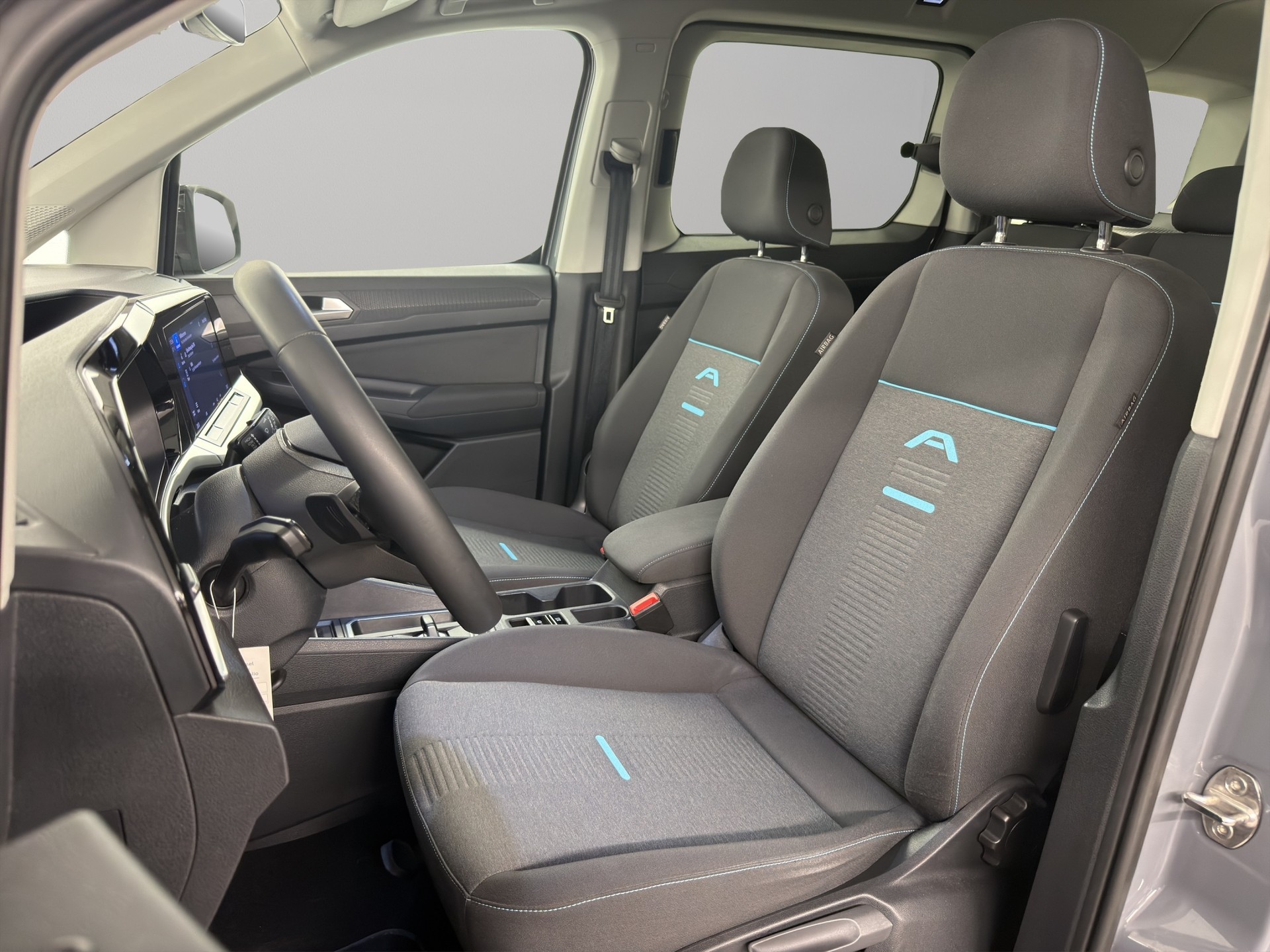 FORD Tourneo Grand Connect 2.0 EcoBlue 122 Active-image-8